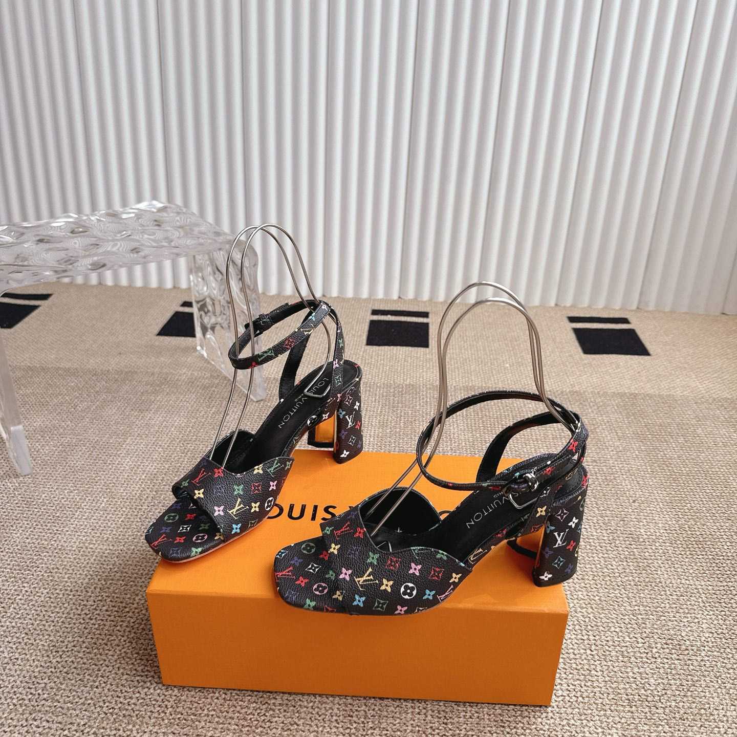 Louis Vuitton LV x TM Sandal - EUR FASHION