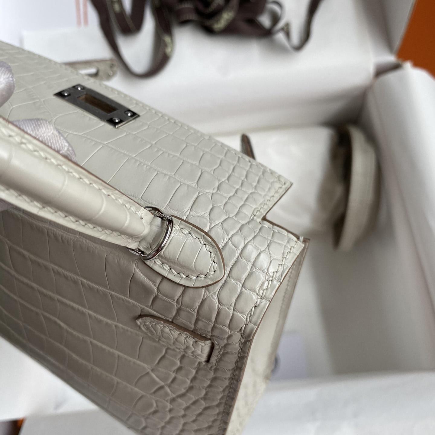 Hermes Mini Kelly 19 - EUR FASHION