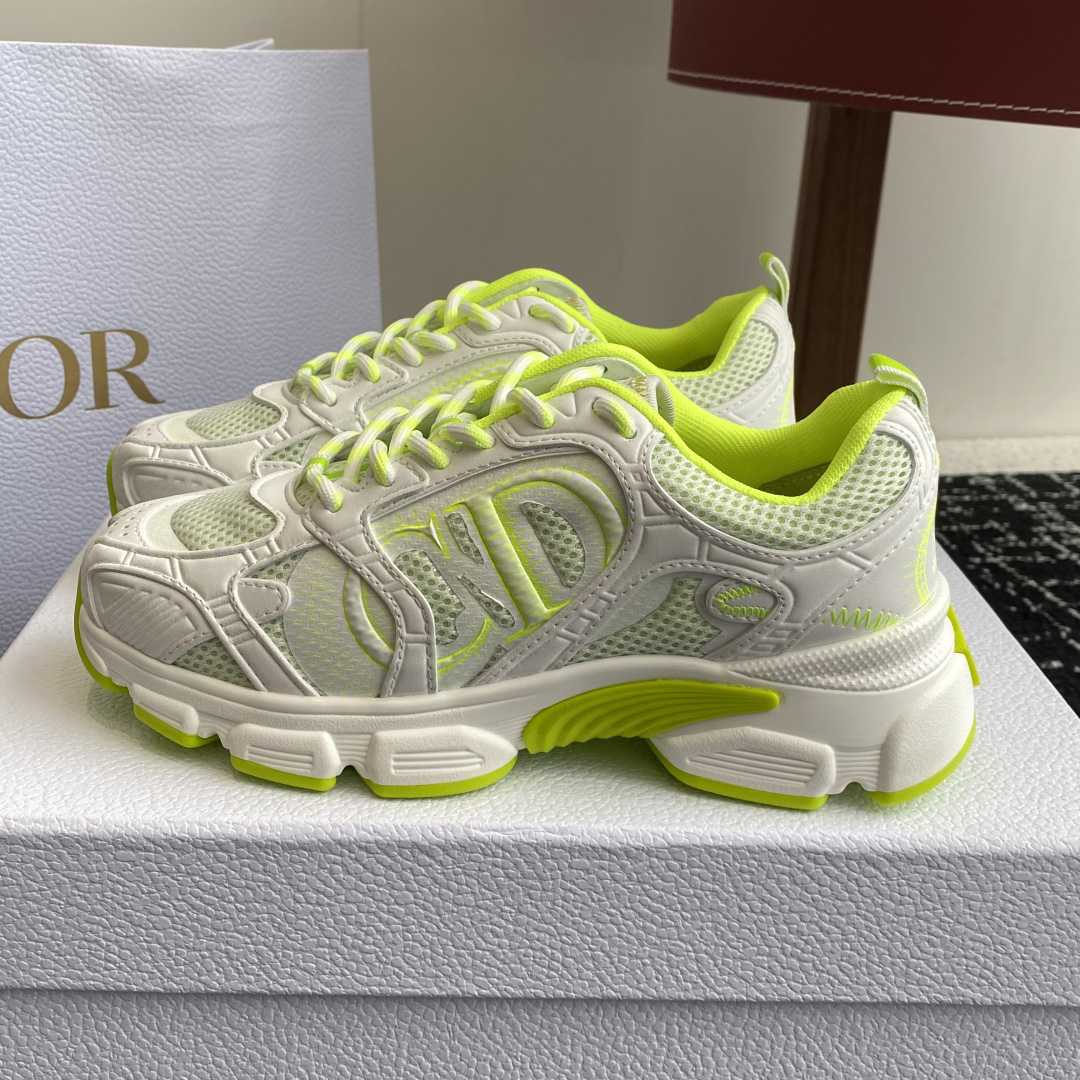 Miss Dior — Dior Chrono Sneaker  - EUR FASHION