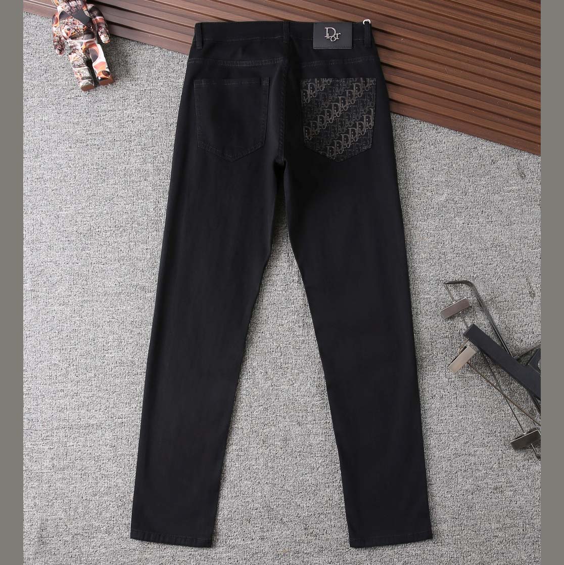 Dior Jeans - EUR FASHION