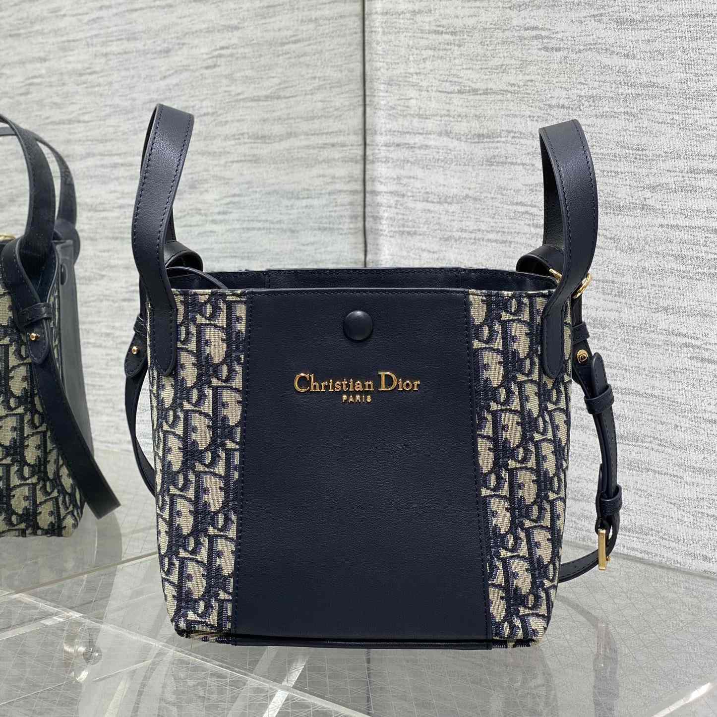 Dior Medium Signature Bucket Bag  - EUR FASHION