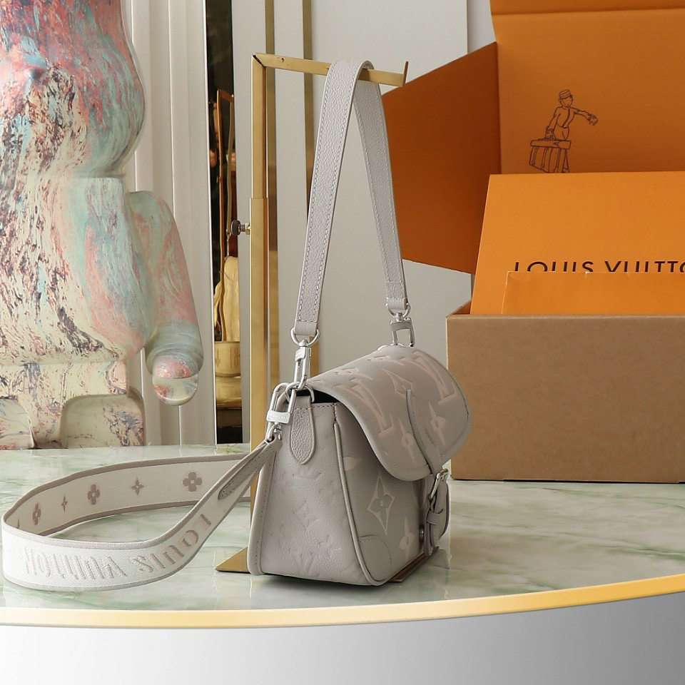 Louis Vuitton Diane   M14214 - EUR FASHION