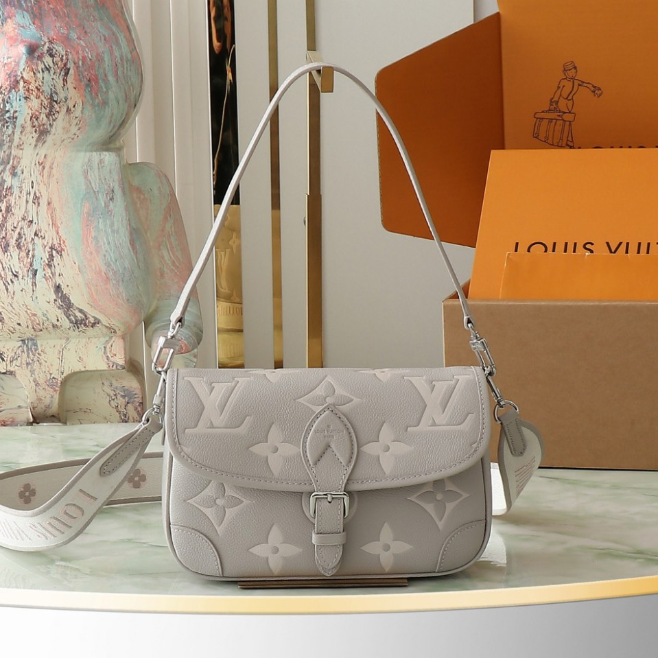 Louis Vuitton Diane   M14214 - EUR FASHION