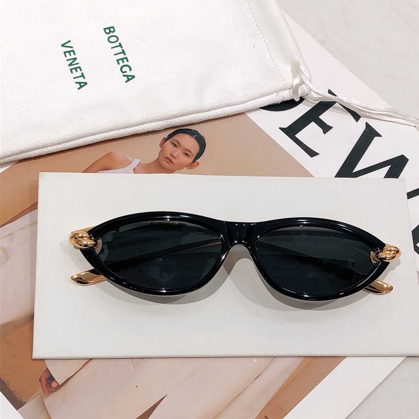 Bottega Veneta Knot Cat Eye Sunglasses   BV1390S - EUR FASHION