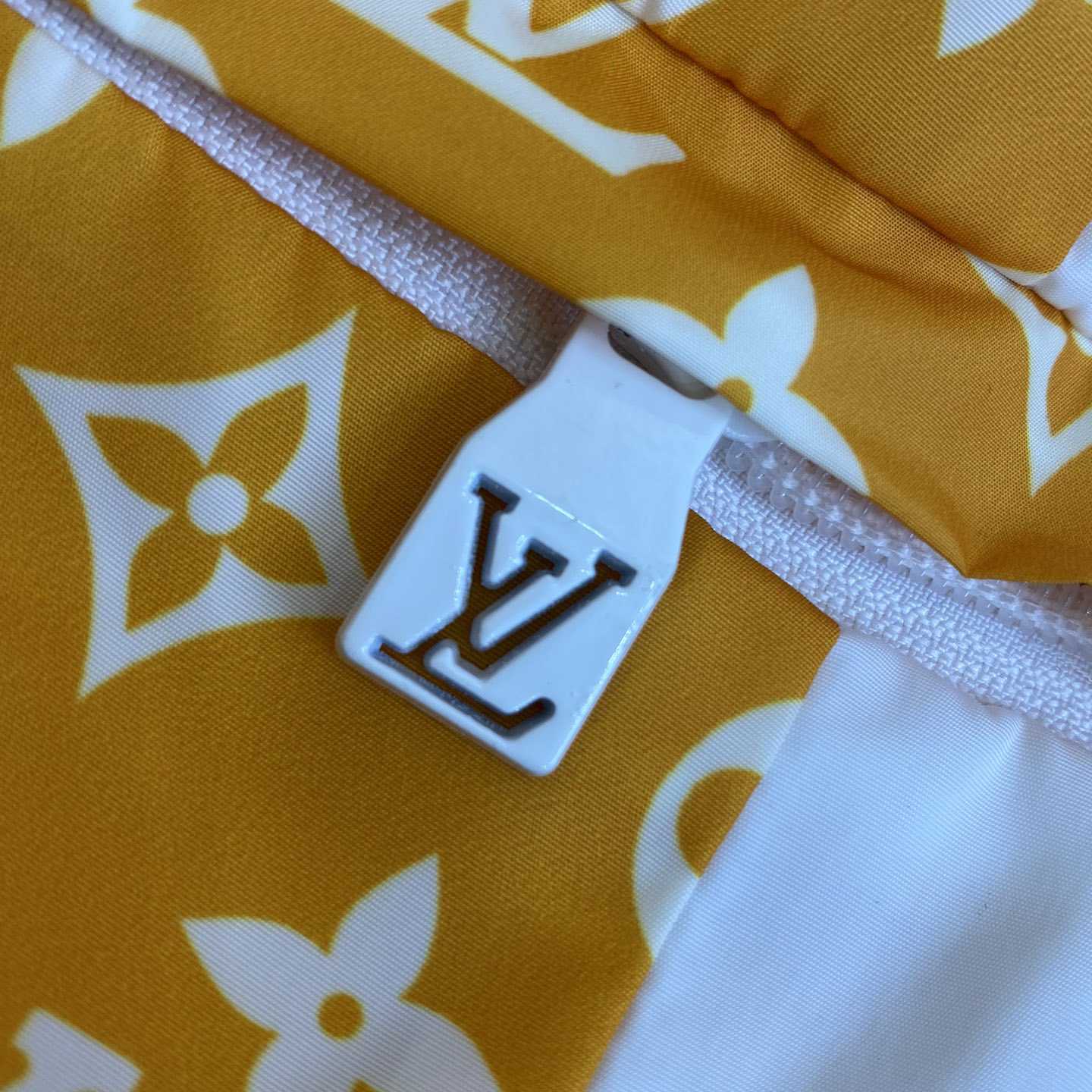 Louis Vuitton Monogram Printed Technical Track Pants   1AFWQM - EUR FASHION