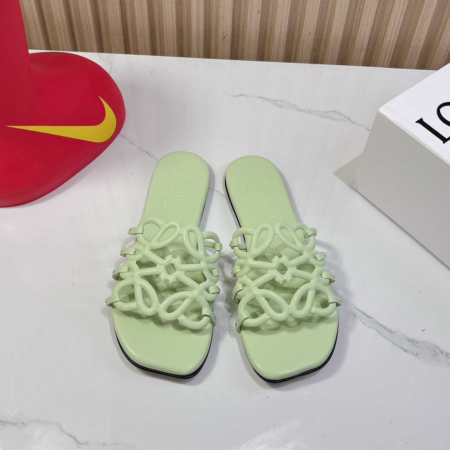 Loewe Petal Anagram Slide In Soft Calfskin - EUR FASHION