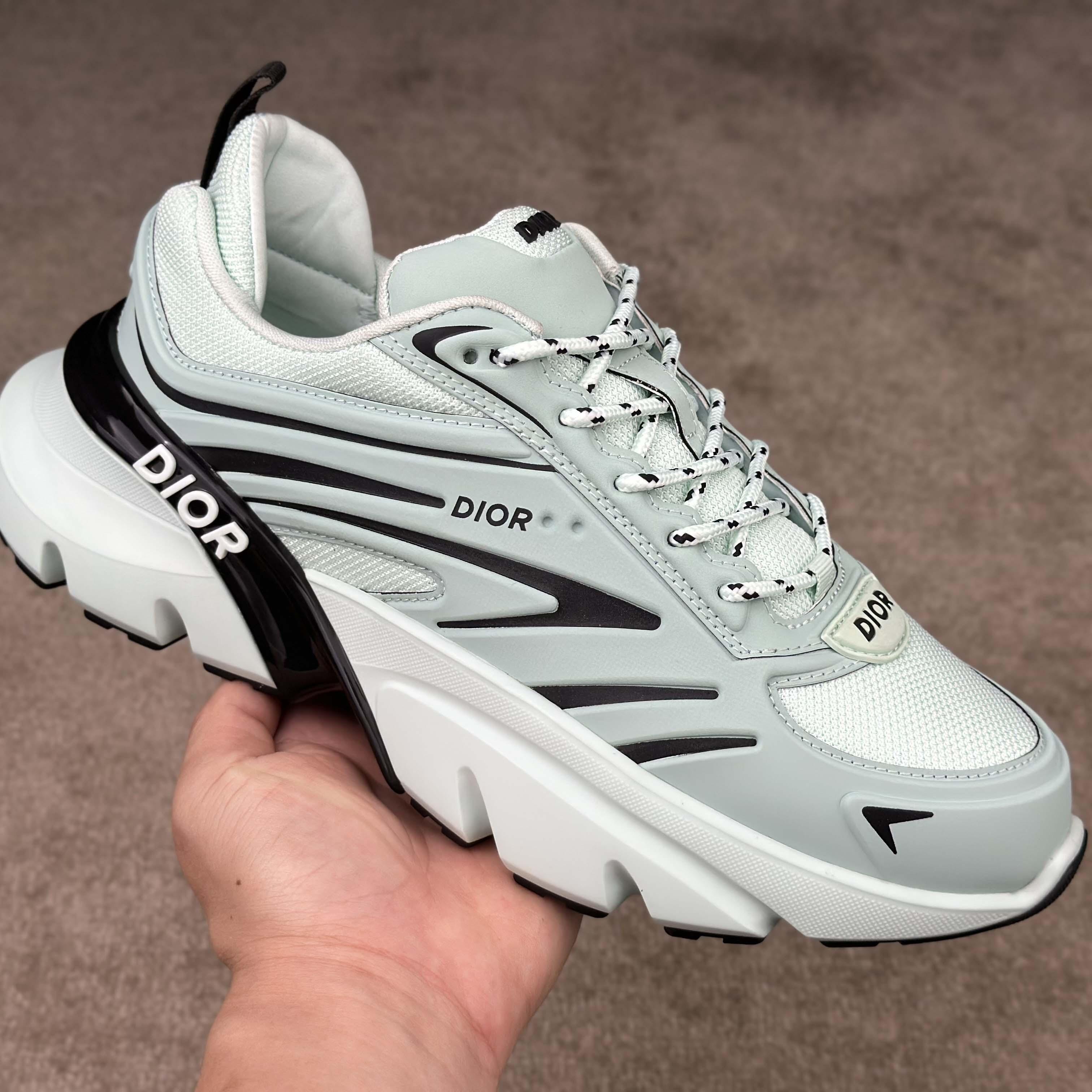 Dior B44 Blade Sneaker   - EUR FASHION
