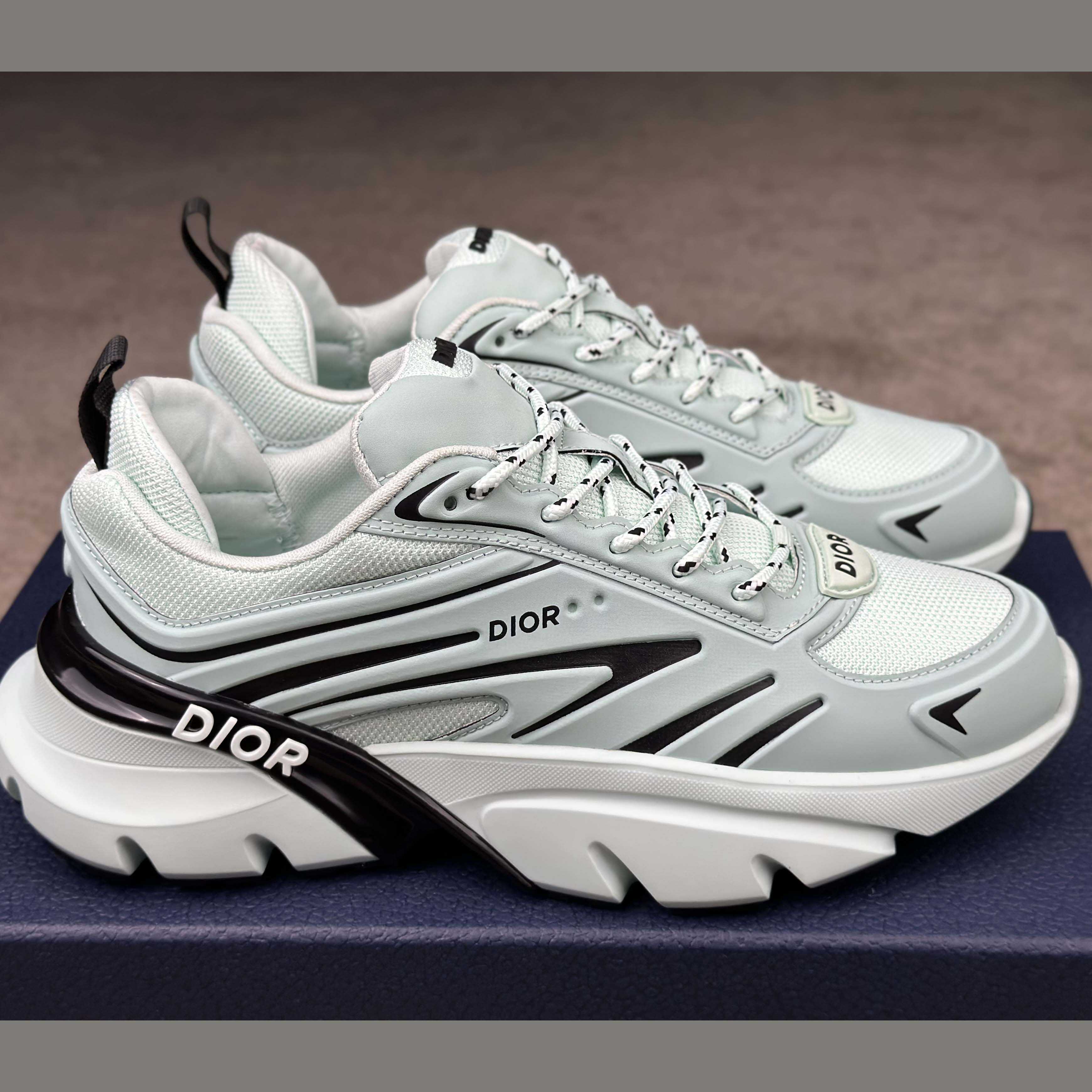 Dior B44 Blade Sneaker   - EUR FASHION