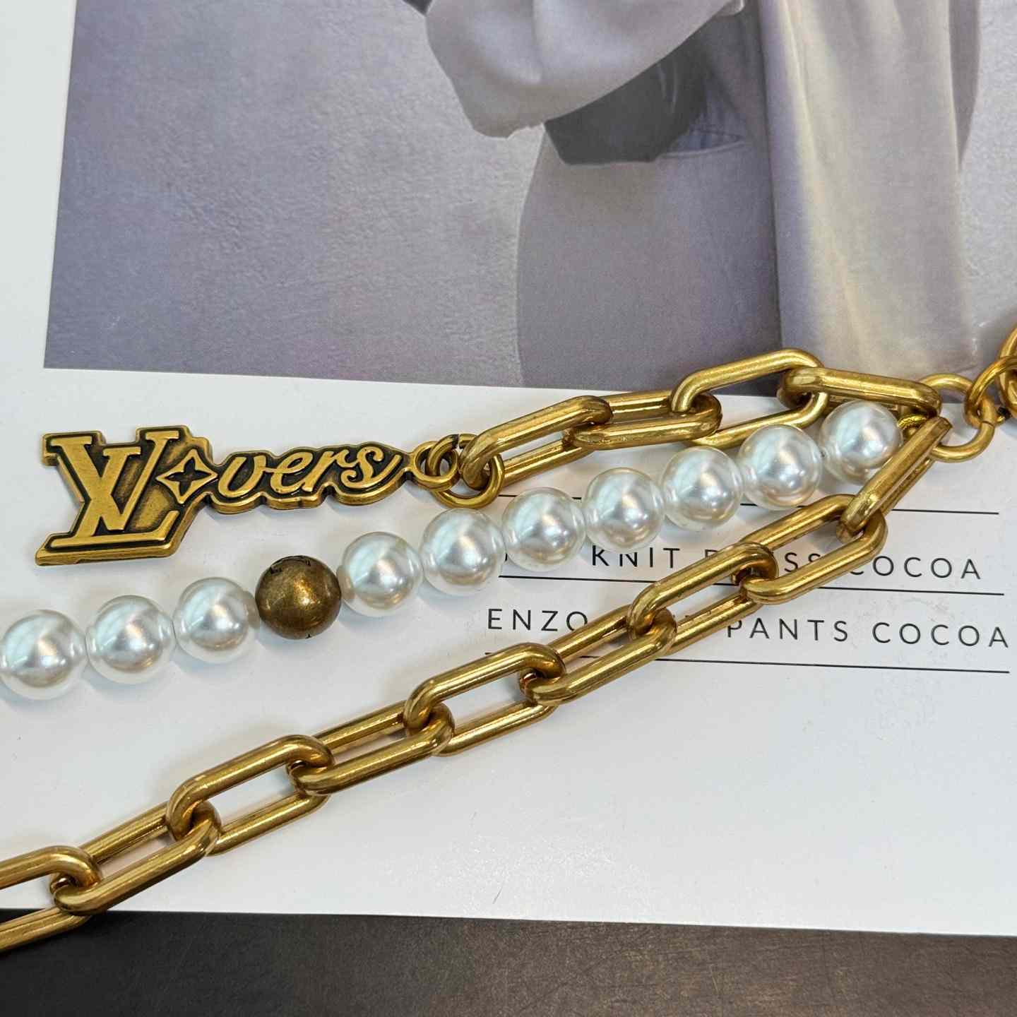 Louis Vuitton Chain Belt Pearls Bag Charm  M01689 - EUR FASHION