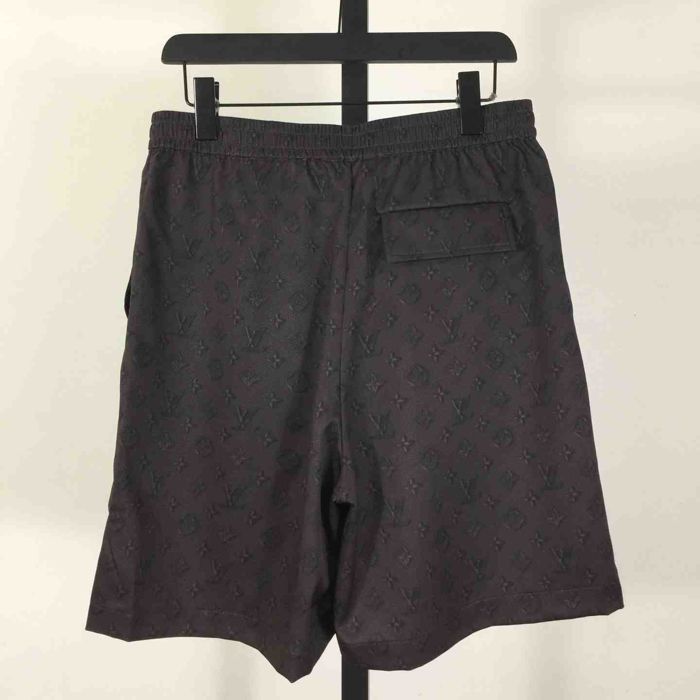 Louis Vuitton Printed Monogram Silk Shorts   1AHCD3 - EUR FASHION