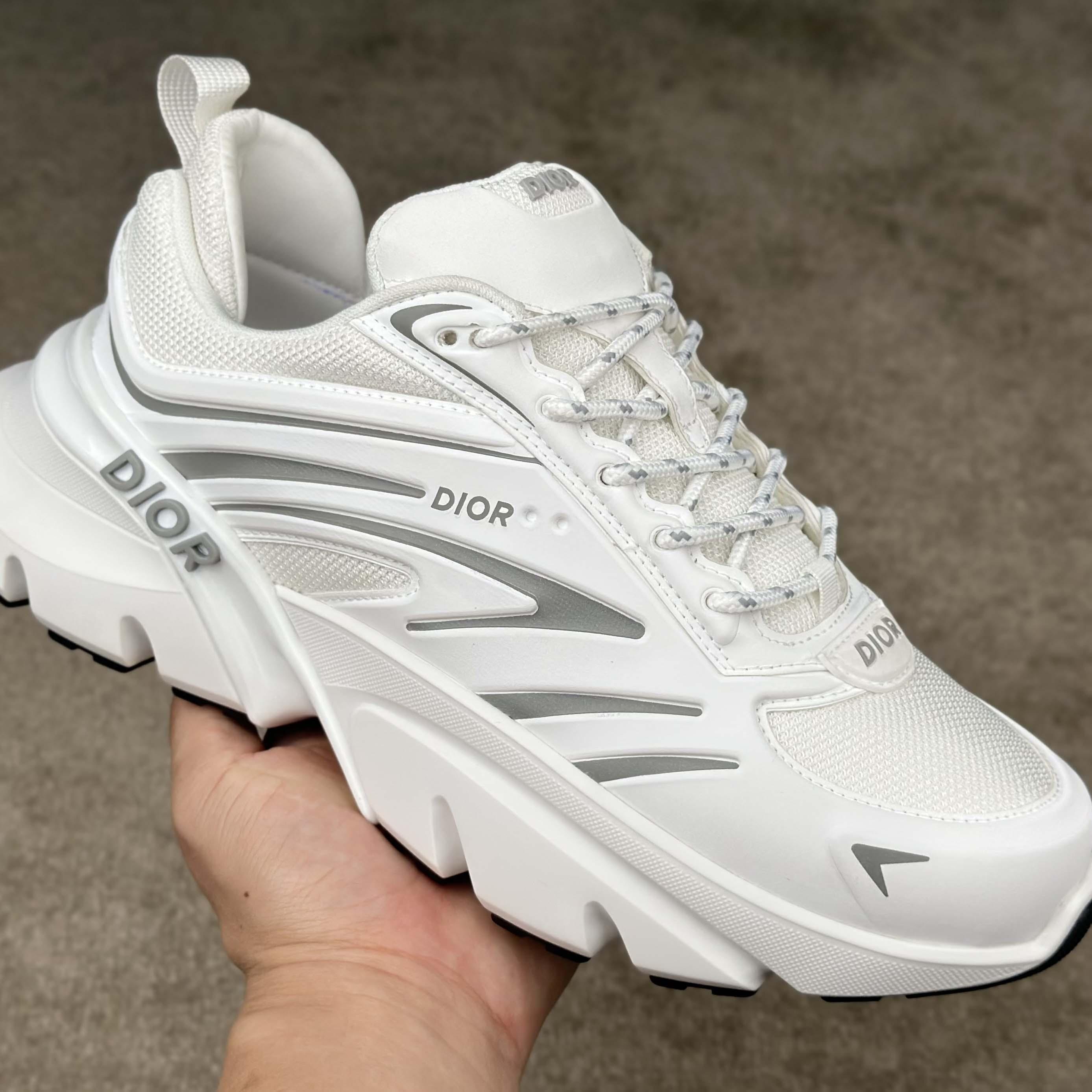 Dior B44 Blade Sneaker  - EUR FASHION