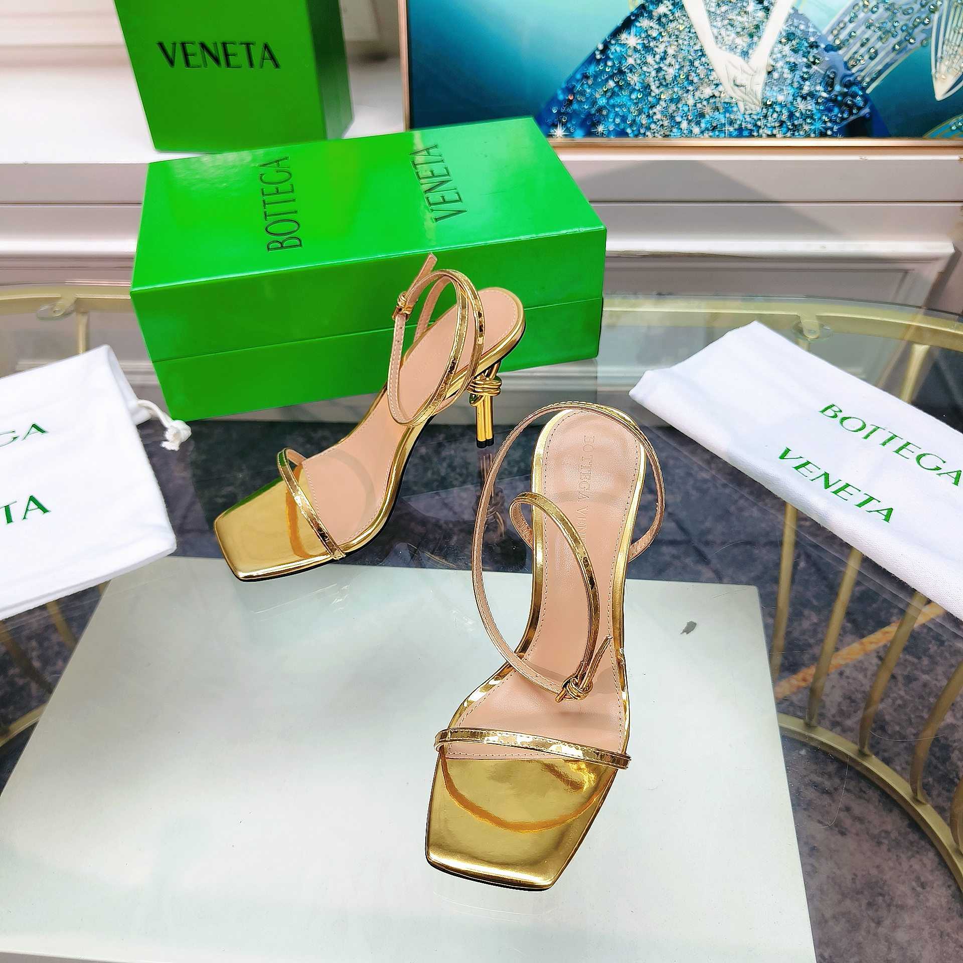 Bottega Veneta Gold Knot Gold Sandals Heels - EUR FASHION
