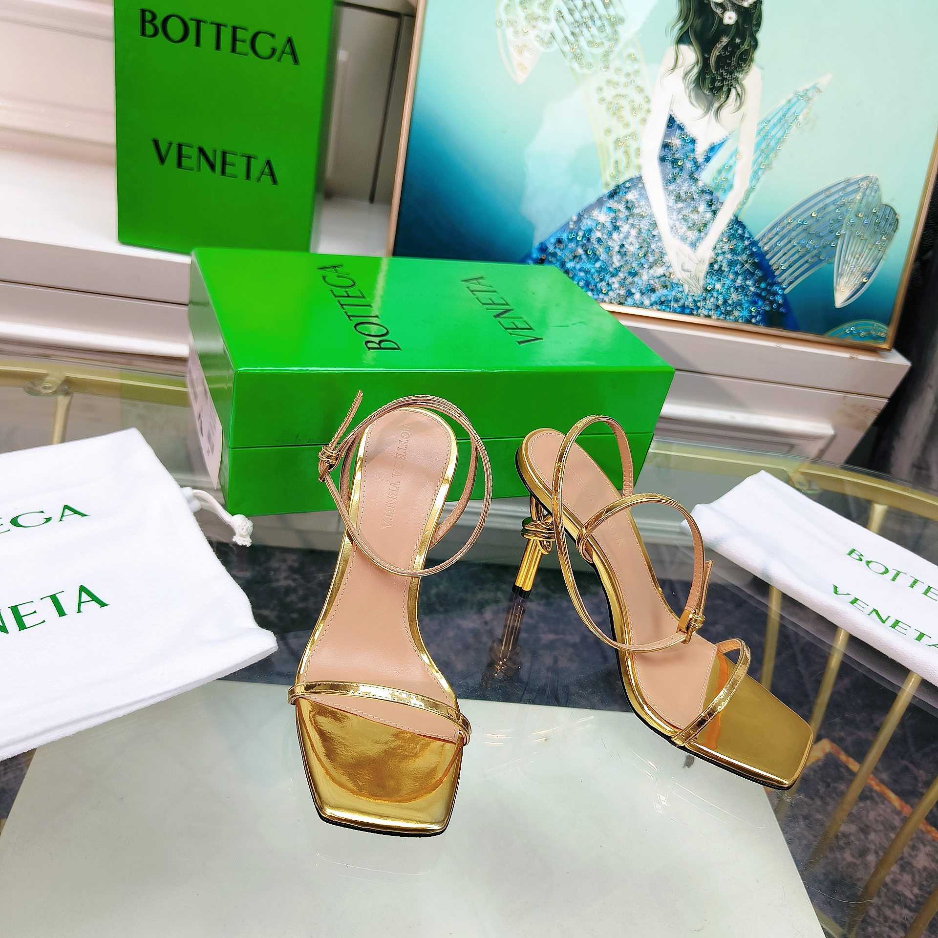 Bottega Veneta Gold Knot Gold Sandals Heels - EUR FASHION
