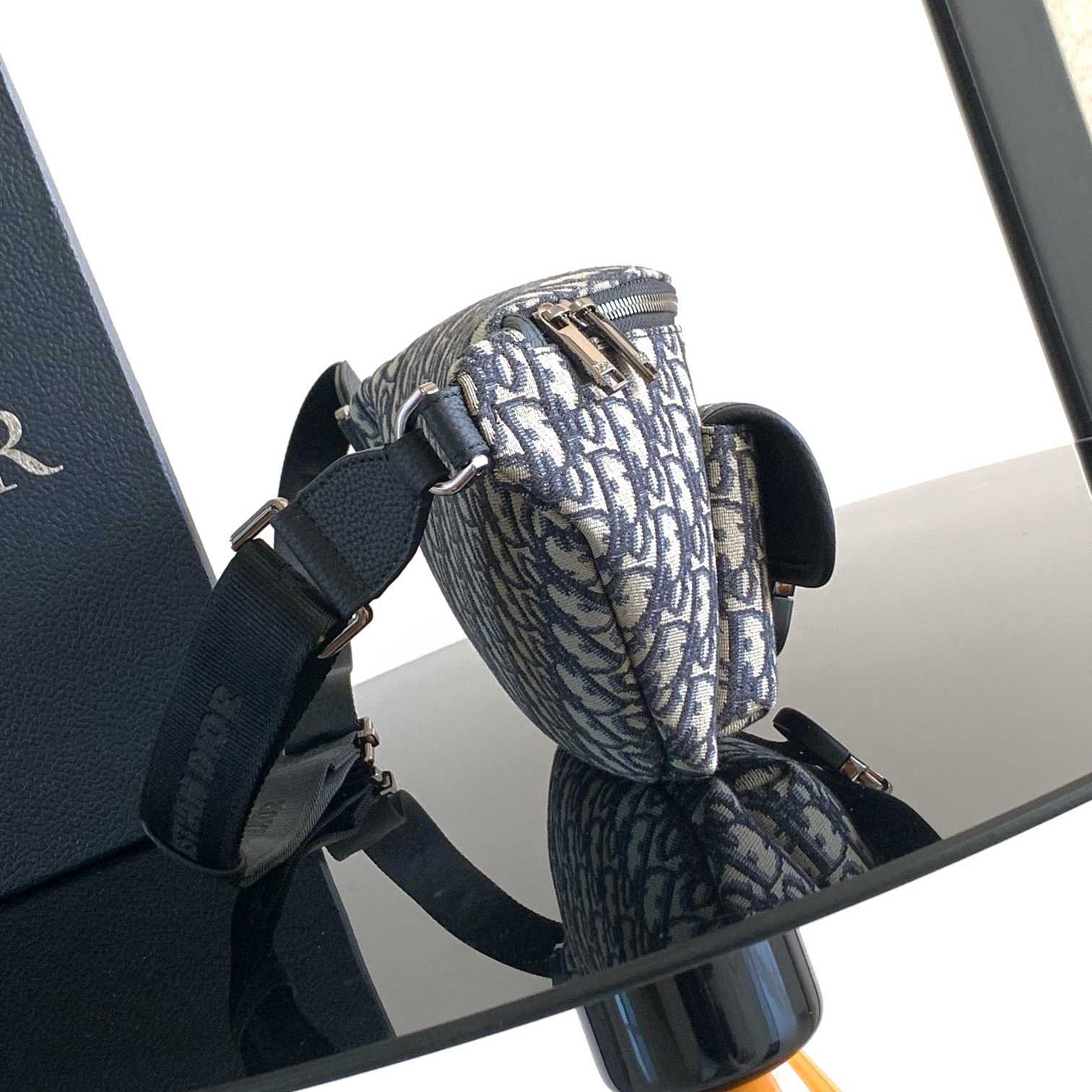 Dior 8 Belt Bag  - EUR FASHION