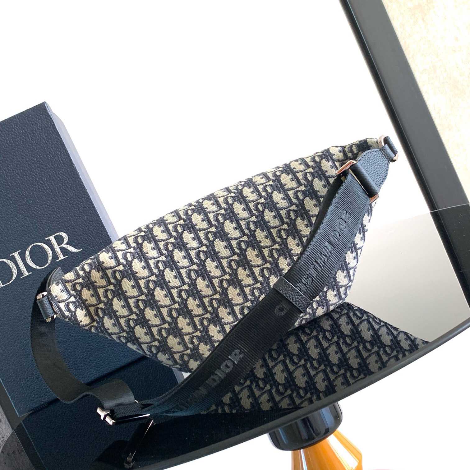Dior 8 Belt Bag  - EUR FASHION