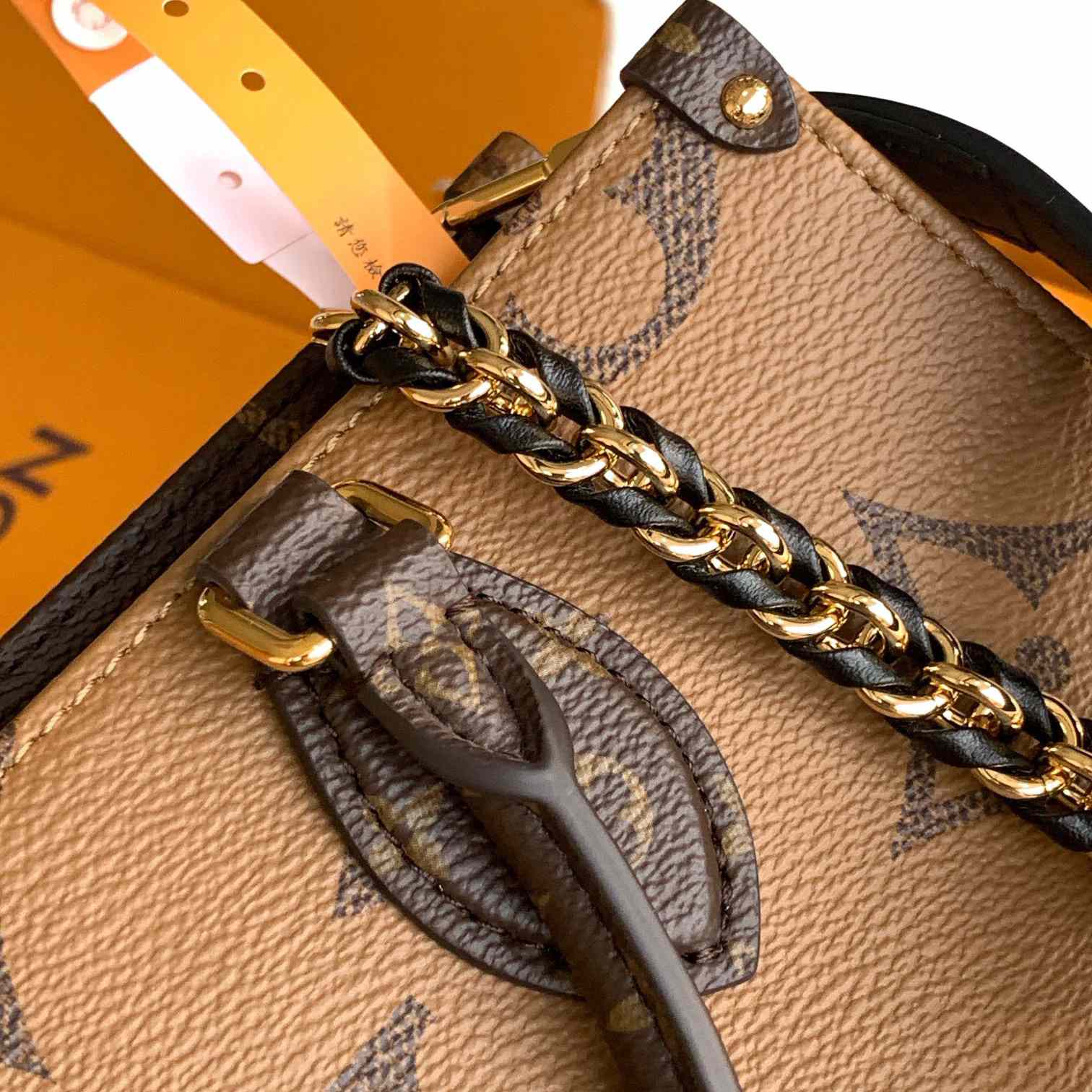 Louis Vuitton OnTheGo East West Chain  M14236 - EUR FASHION