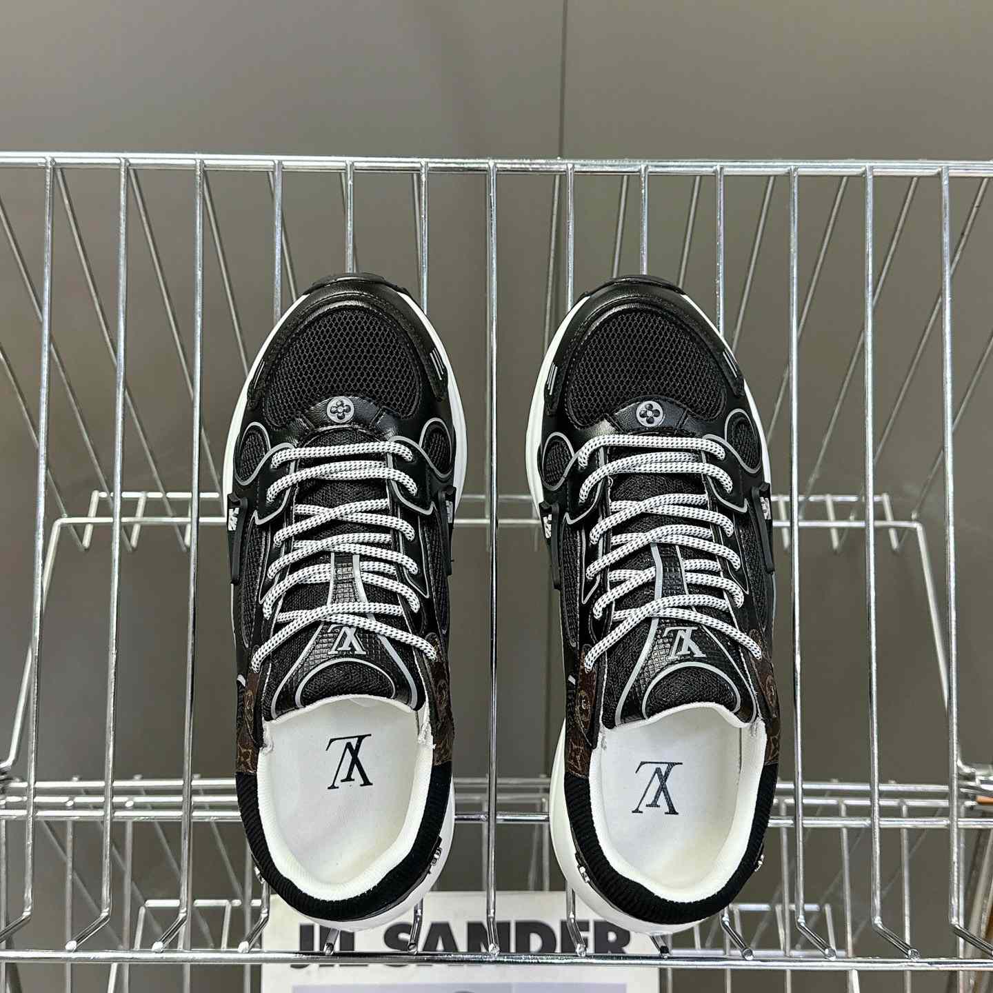 Louis Vuitton LV Olympia Sneaker   1AHOFD - EUR FASHION