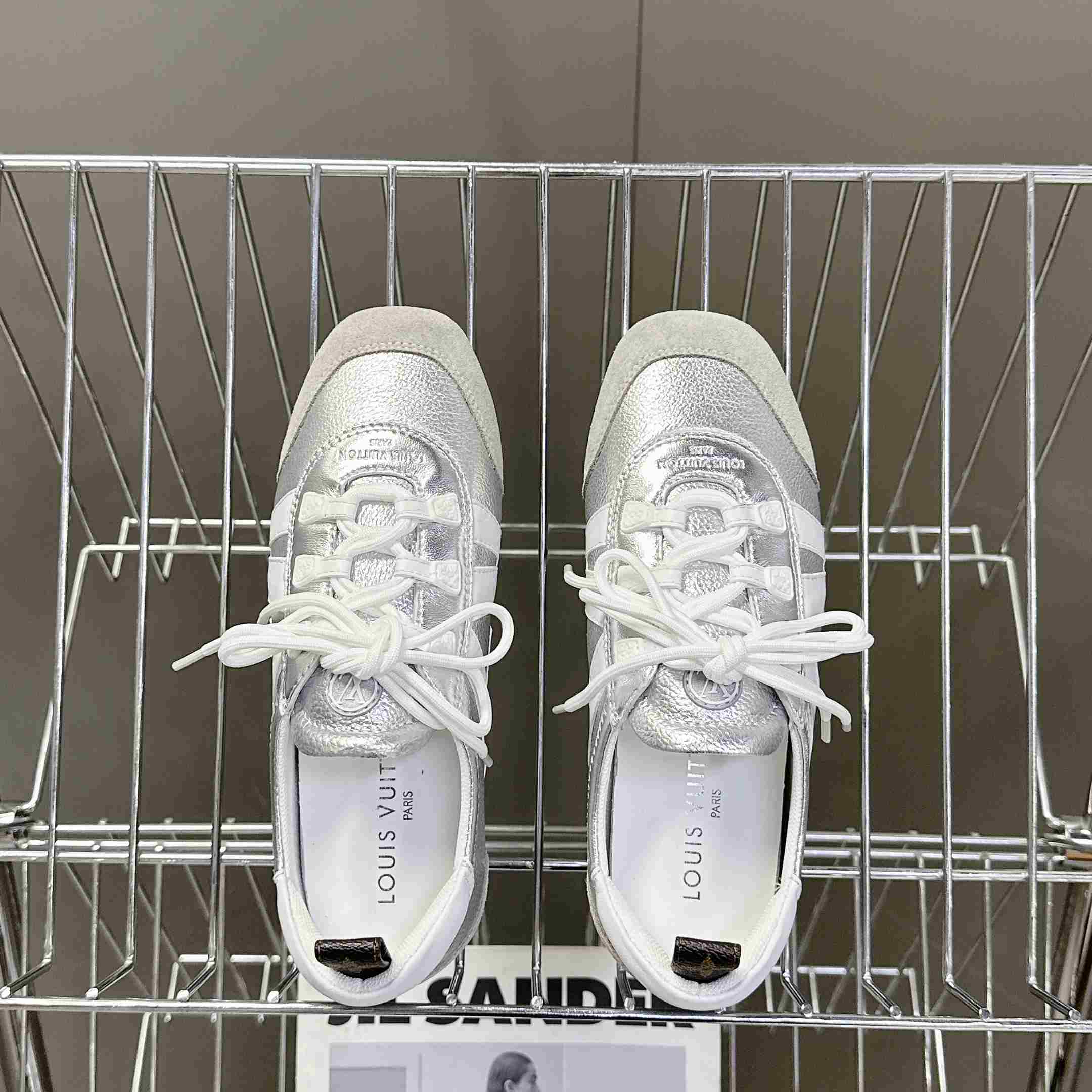 Louis Vuitton LV Sneakerina   1AHOJD - EUR FASHION