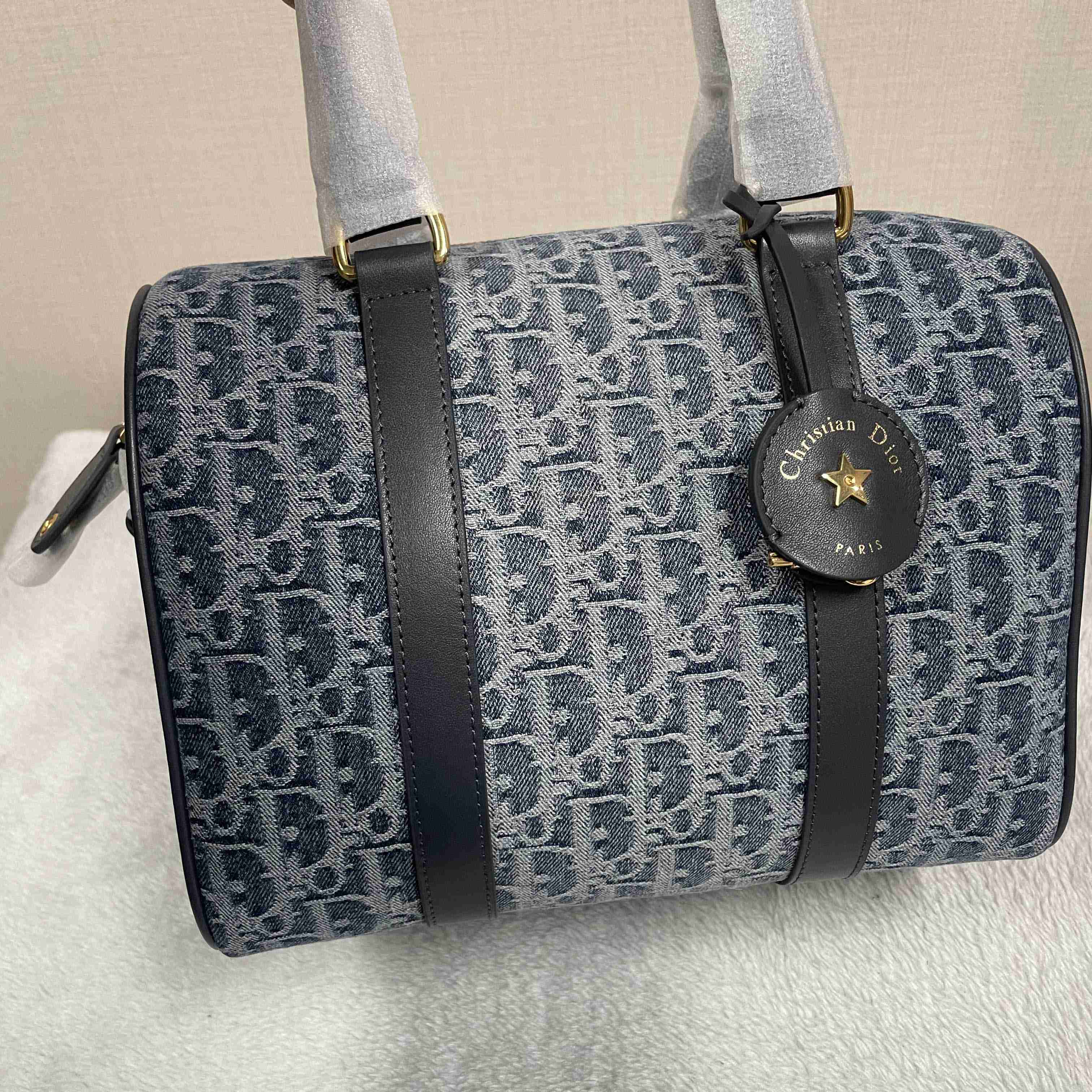 Dior Groove 25 Bag   - EUR FASHION