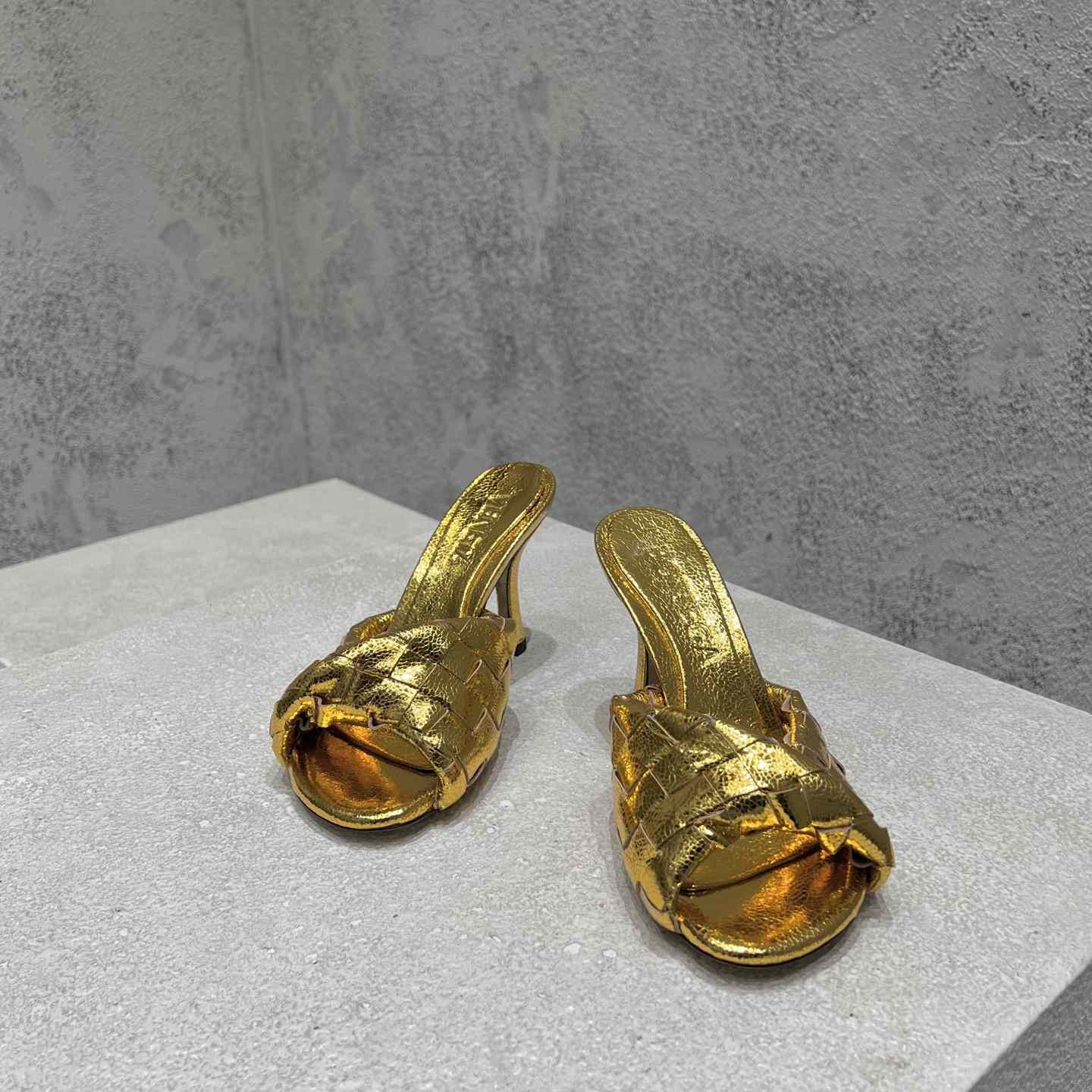 Bottega Veneta Blink Mule   - EUR FASHION