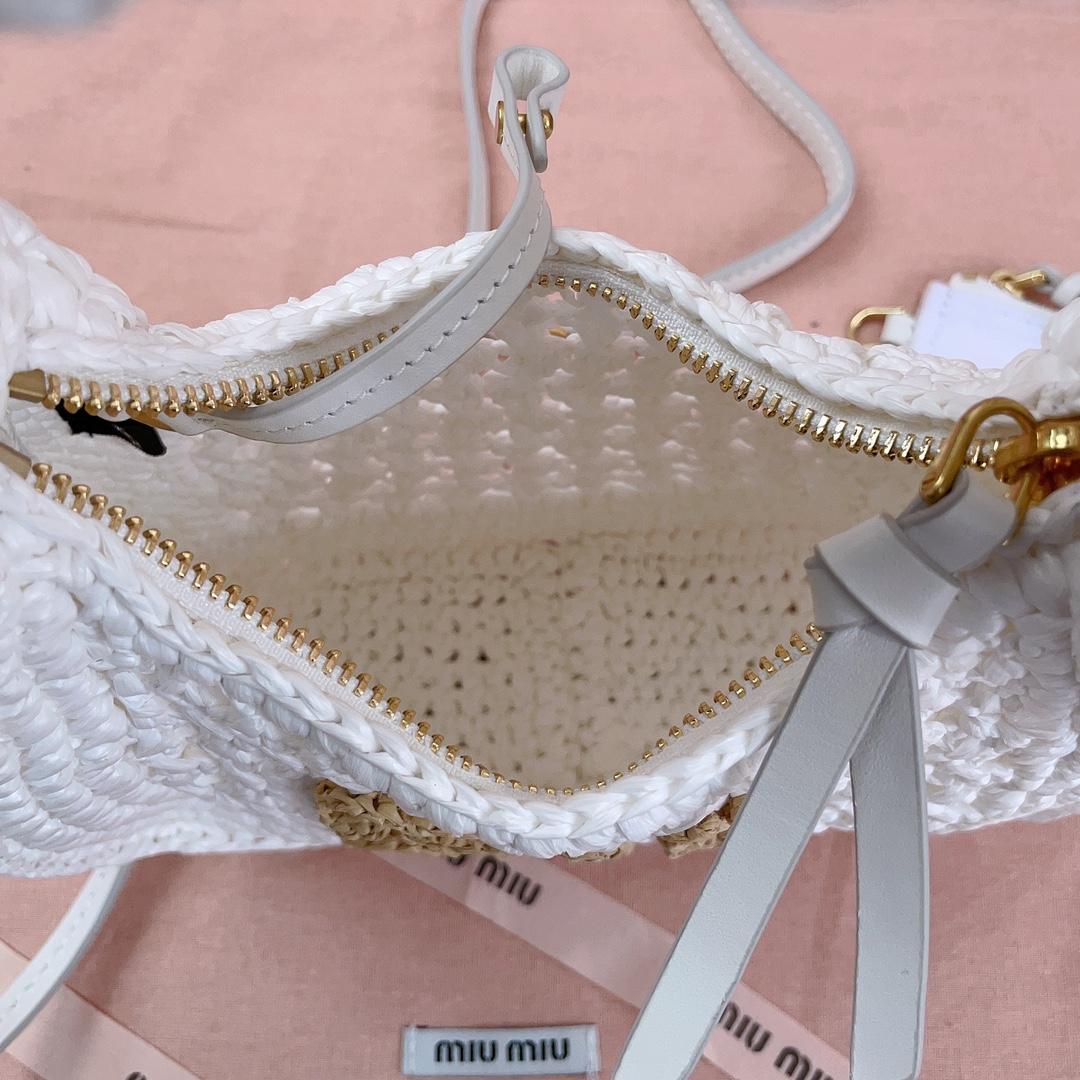 Miu Miu Wander Crochet-knit Shoulder Bag - EUR FASHION