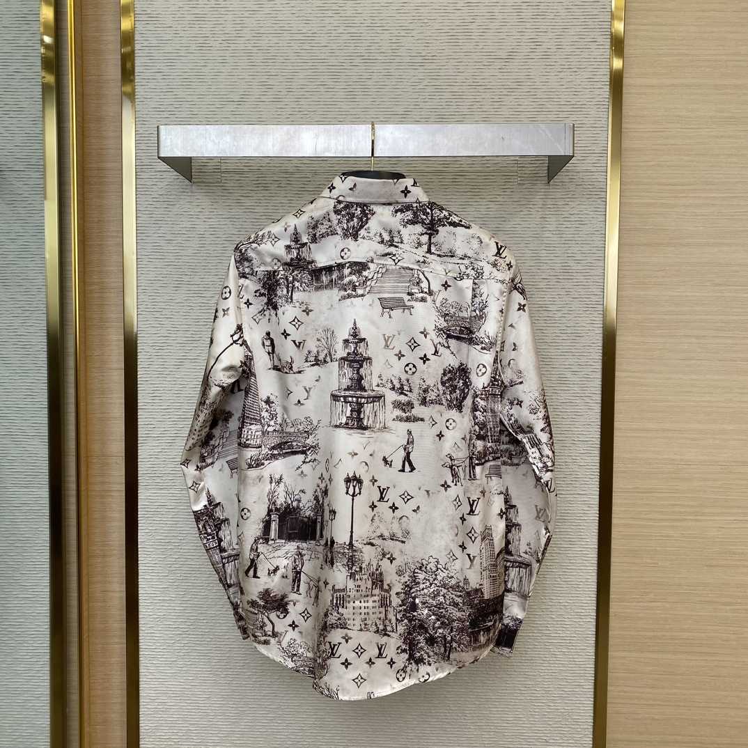 Louis Vuitton Long-Sleeved Silk Shirt    1AGJN4 - EUR FASHION