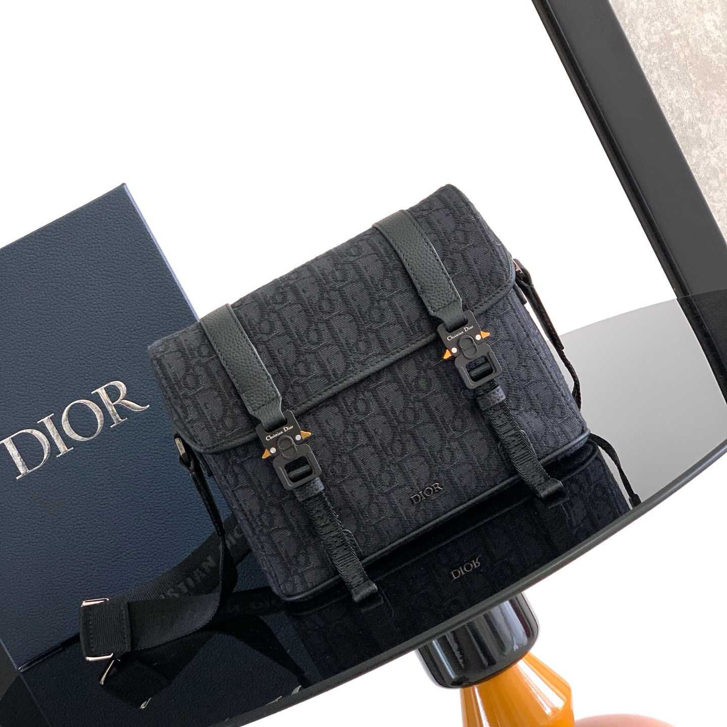 Dior Hit the Road Messenger Bag with Flap  - EUR FASHION