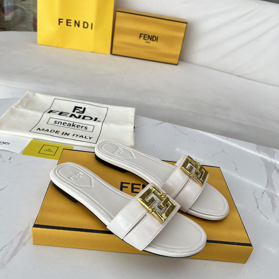 Fendi FFold White Leather Sandals - EUR FASHION
