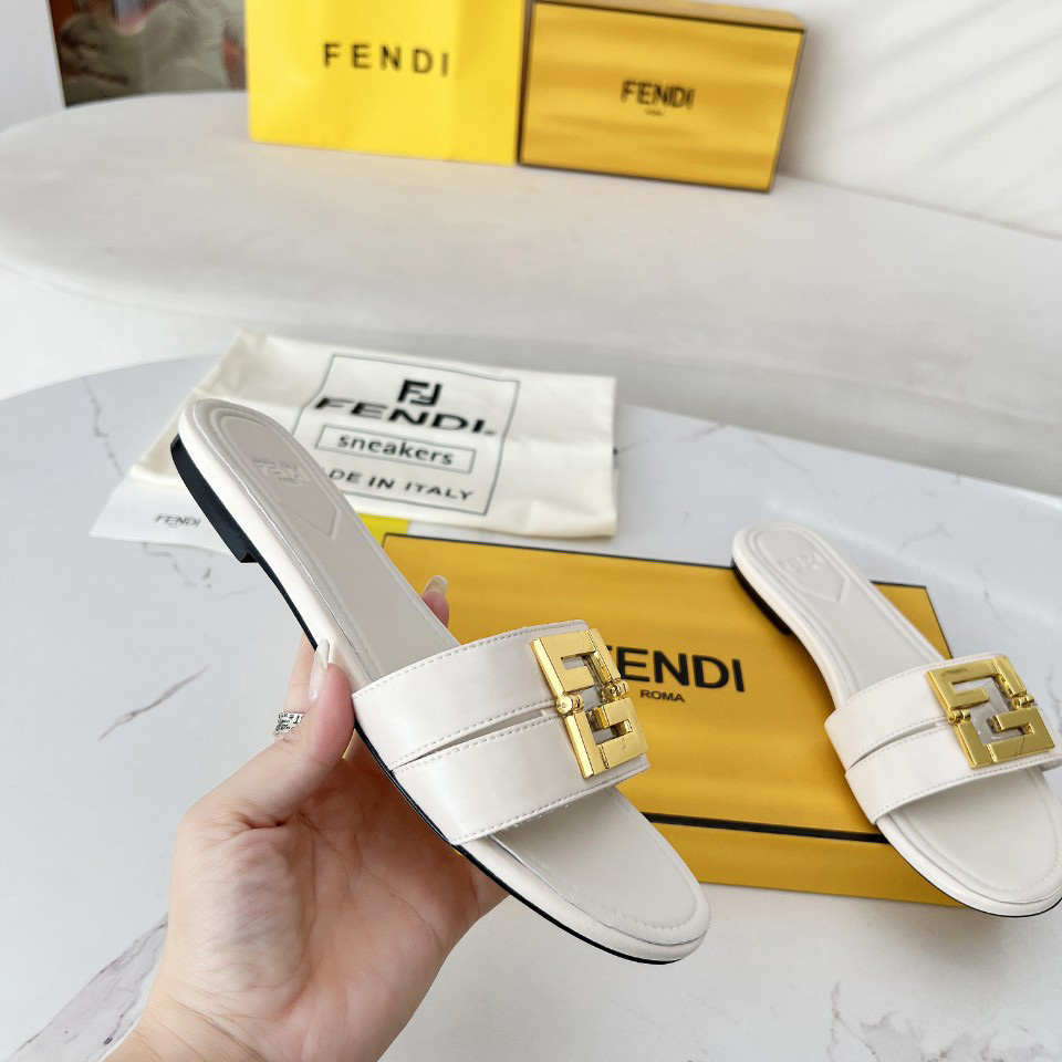 Fendi FFold White Leather Sandals - EUR FASHION