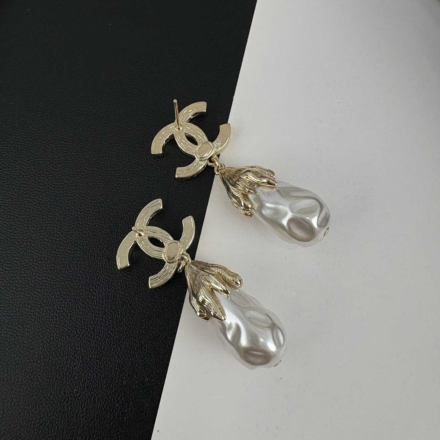 Chanel Earrings - EUR FASHION
