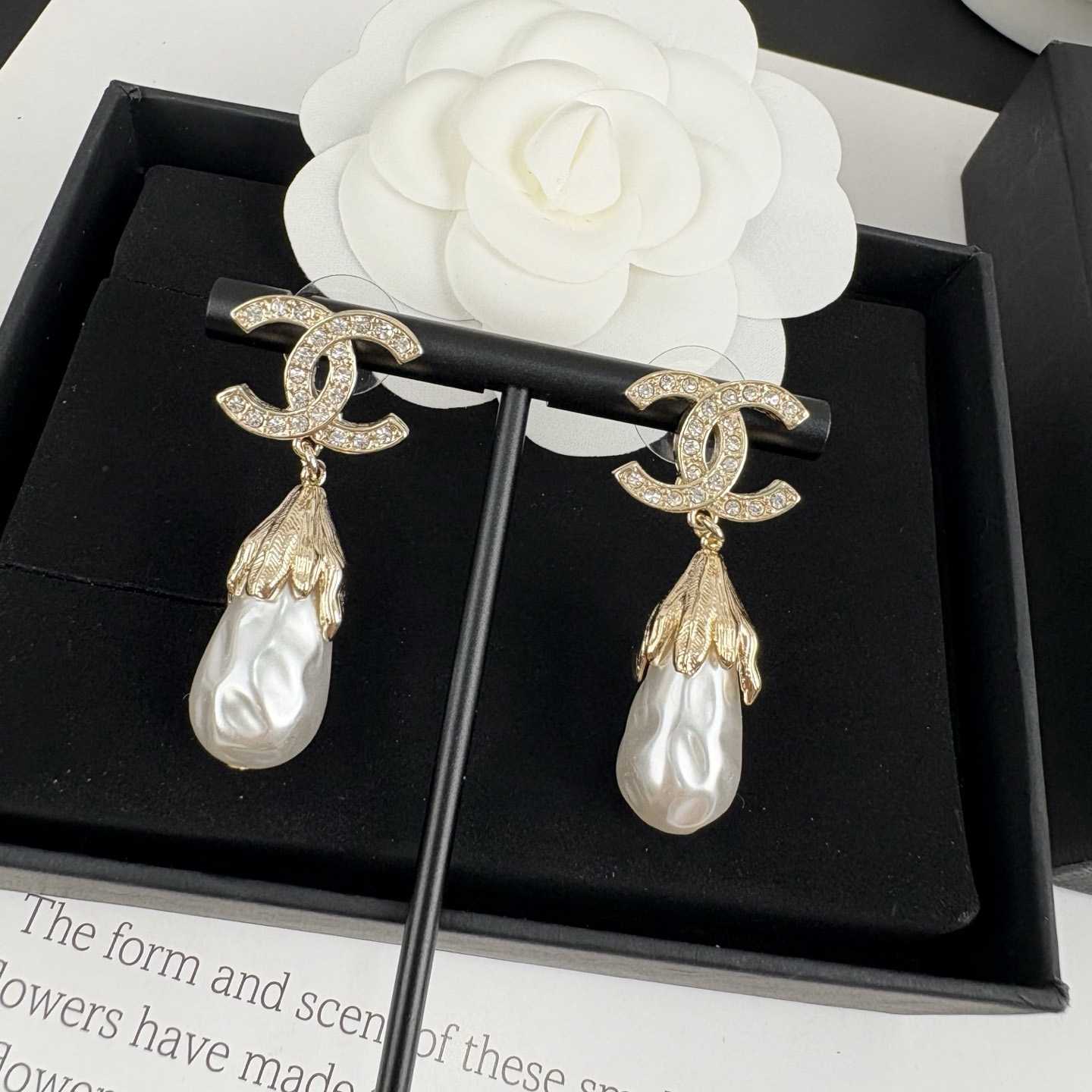 Chanel Earrings - EUR FASHION