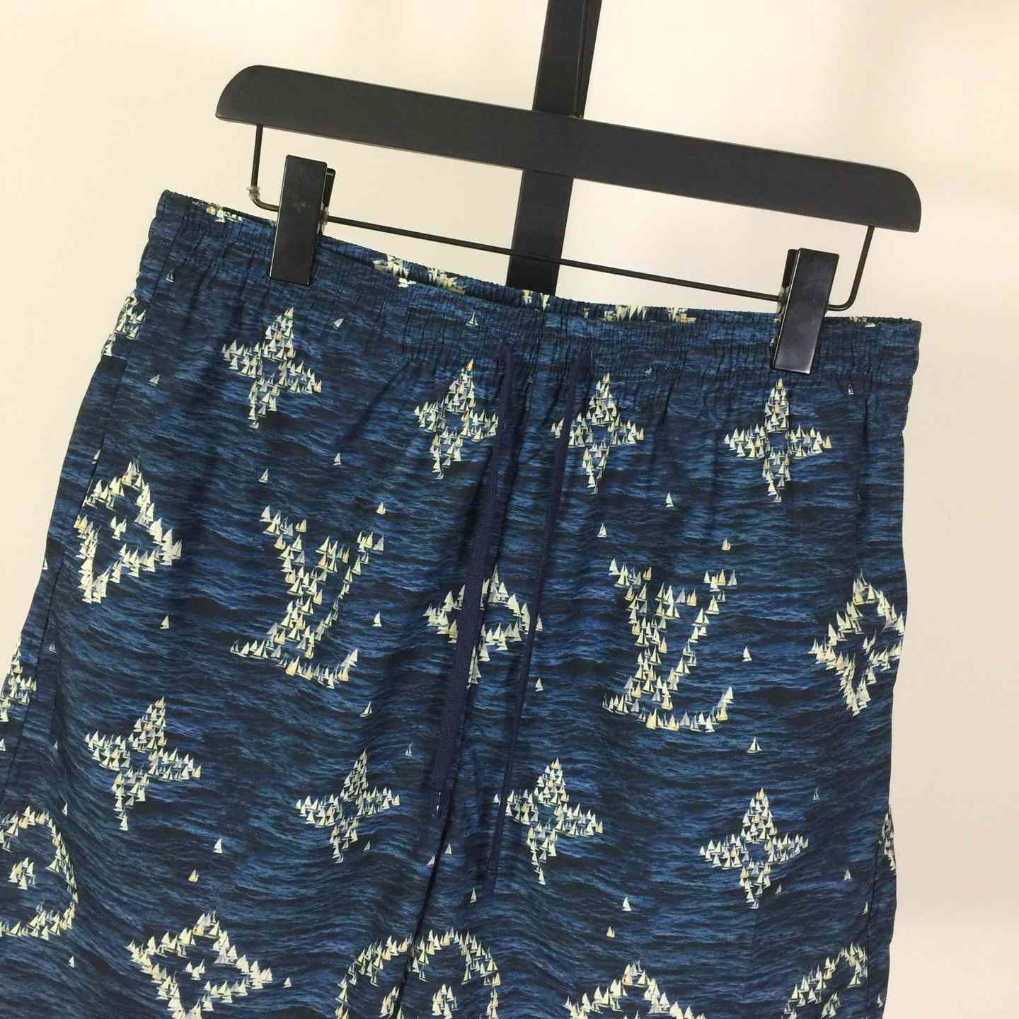 Louis Vuitton Printed Monogram Swim Shorts   1AHVZA - EUR FASHION