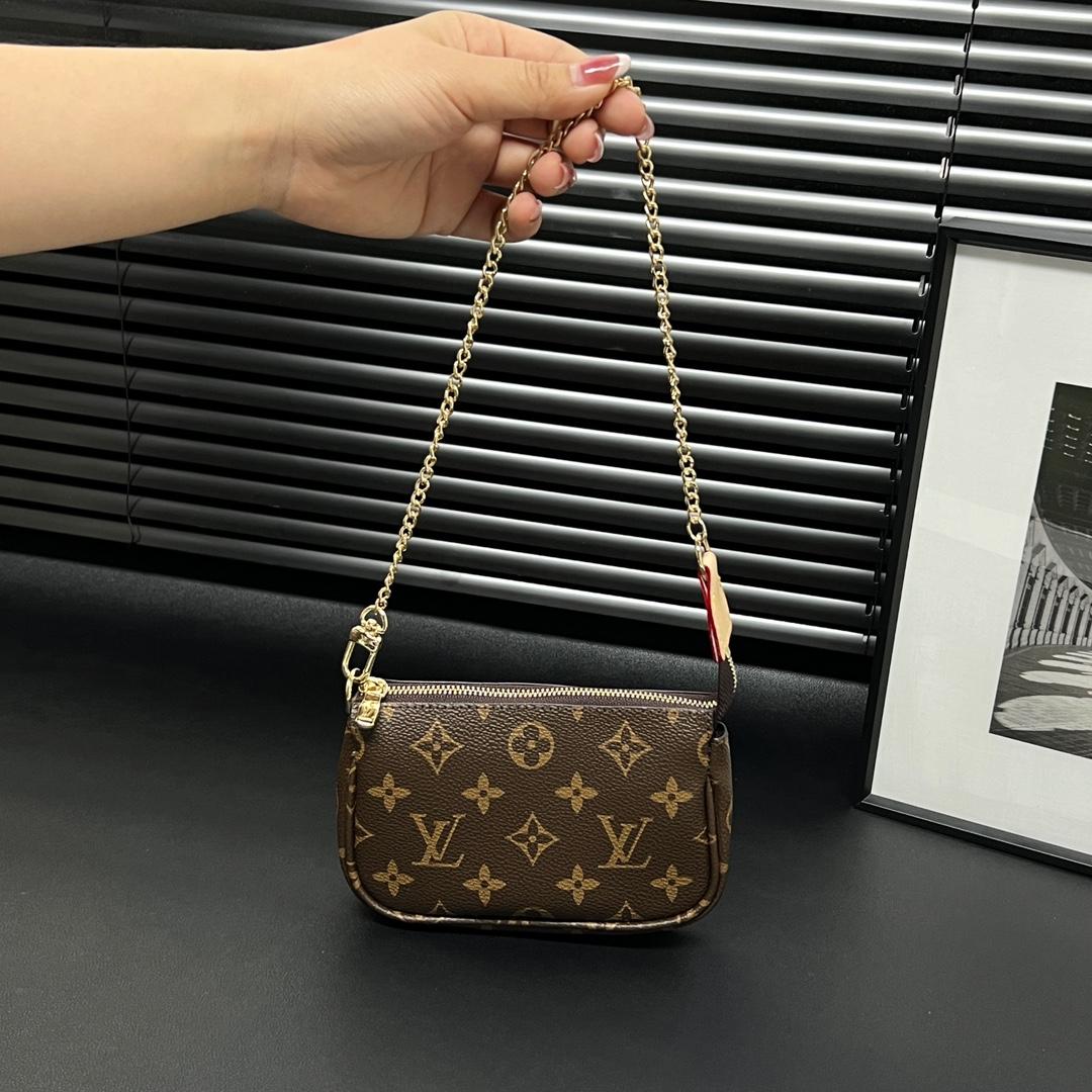 Louis Vuitton Mini Pochette Accessoires     - EUR FASHION