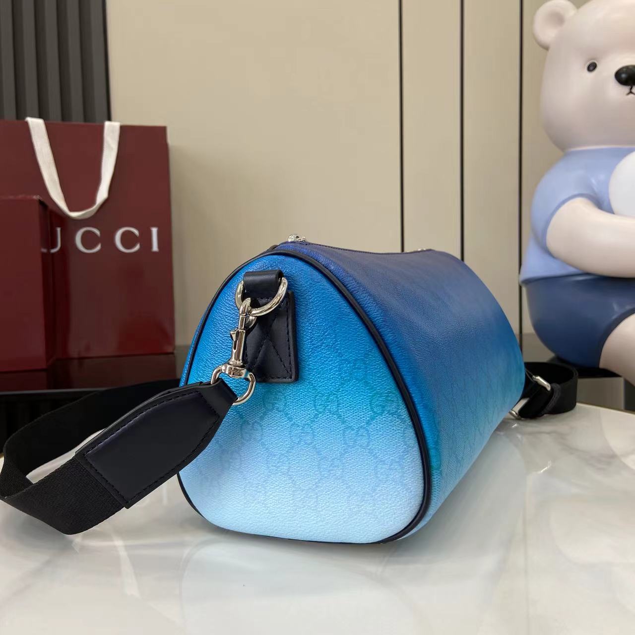 Gucci Chroma Small Cylinder Bag - EUR FASHION