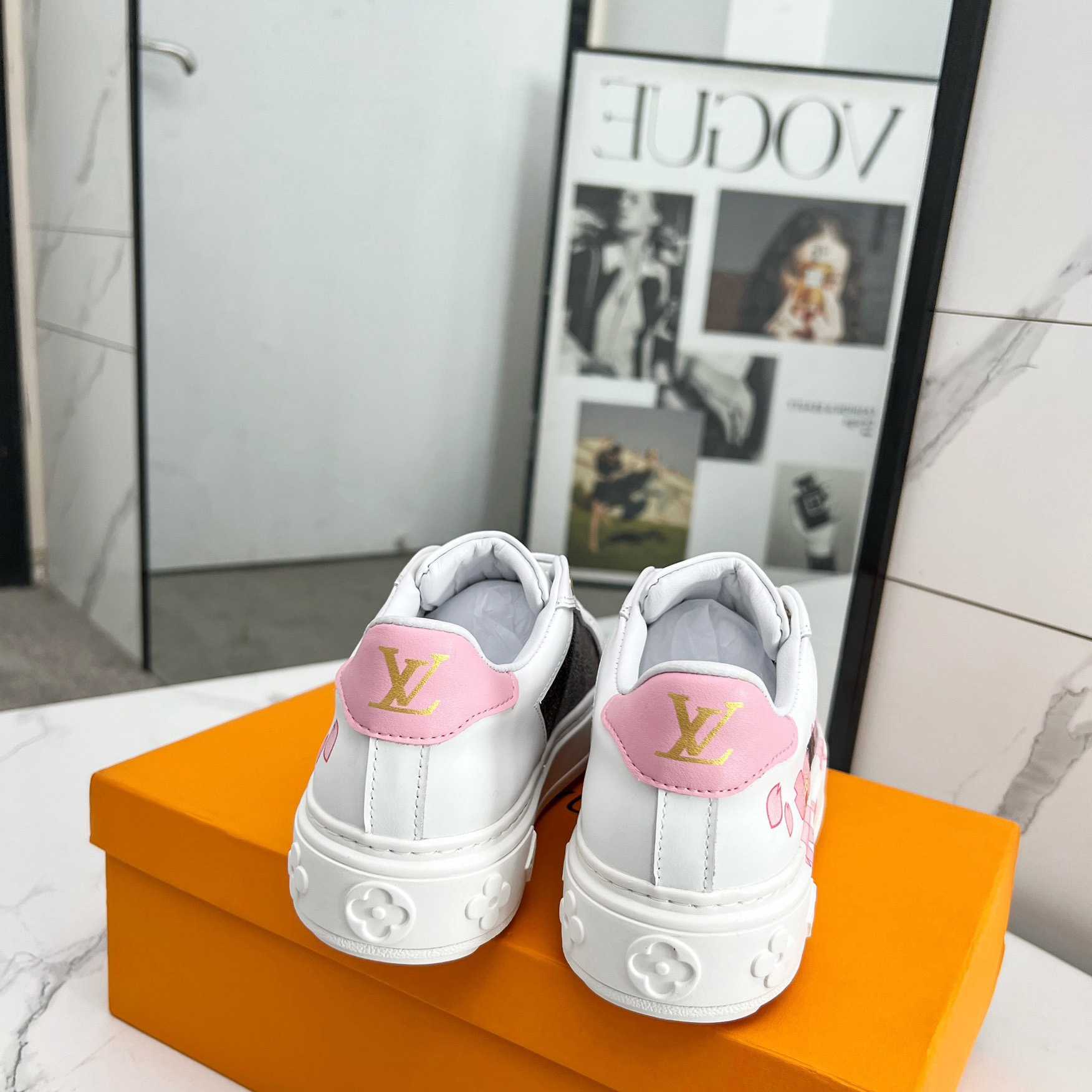 Louis Vuitton LV x TM Time Out Sneaker - EUR FASHION