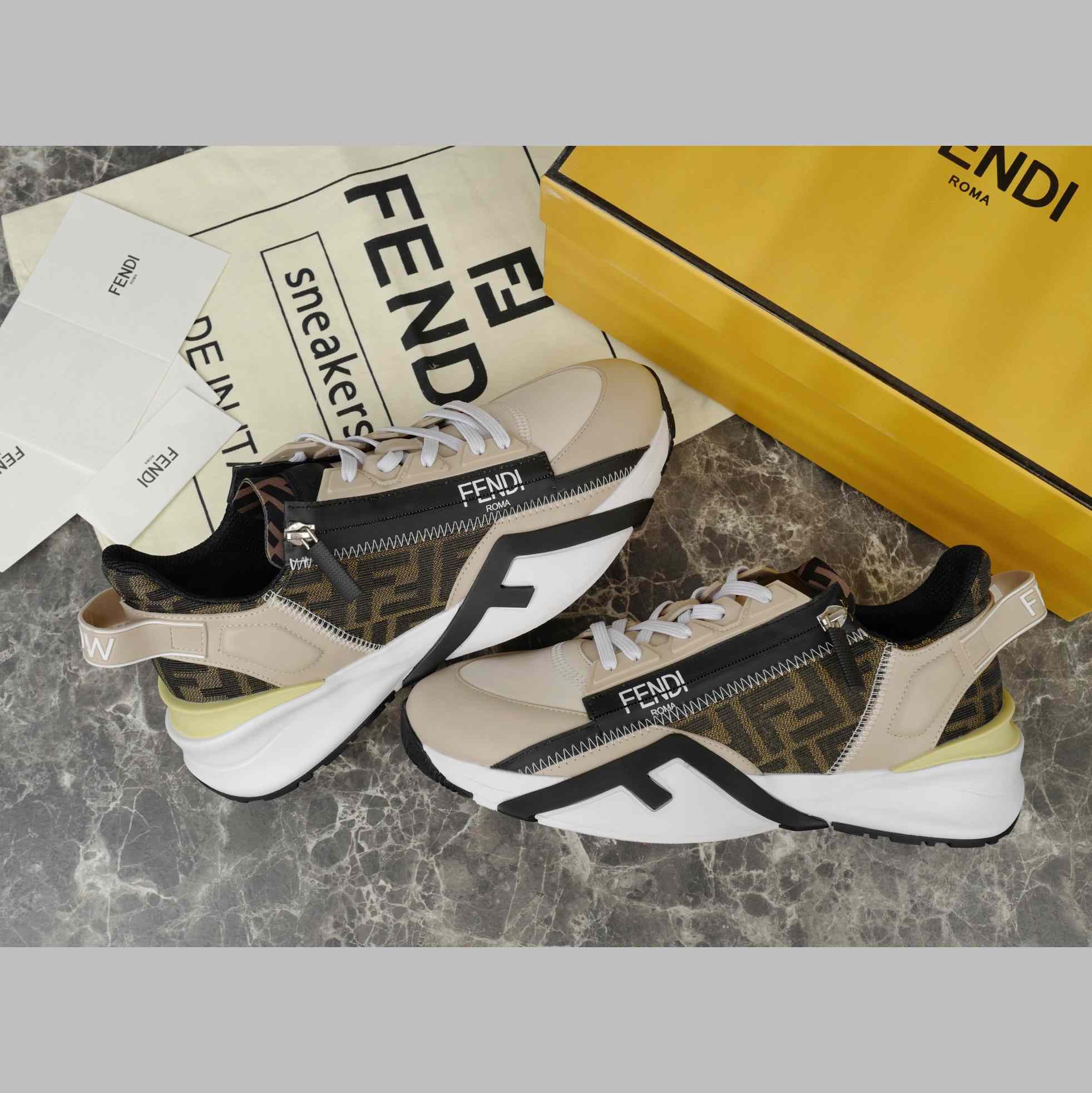 Fendi Flow Sneakers  - EUR FASHION