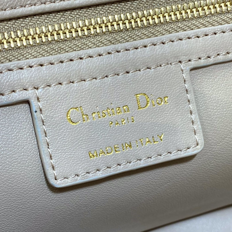 Dior Medium Dior Caro Bag (25*16*9cm) - EUR FASHION