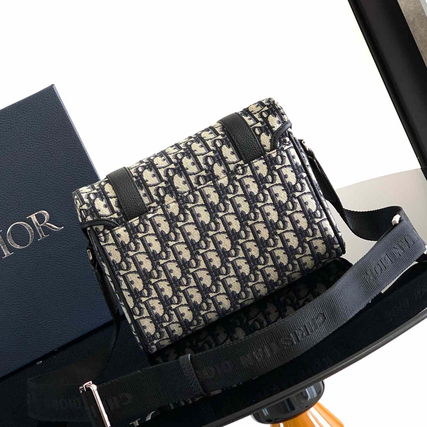 Dior Hit the Road Messenger Bag with Flap  - EUR FASHION