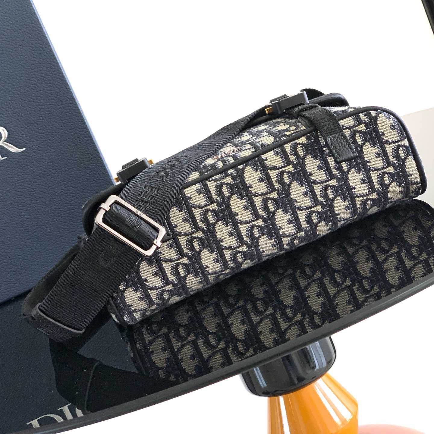 Dior Hit the Road Messenger Bag with Flap  - EUR FASHION