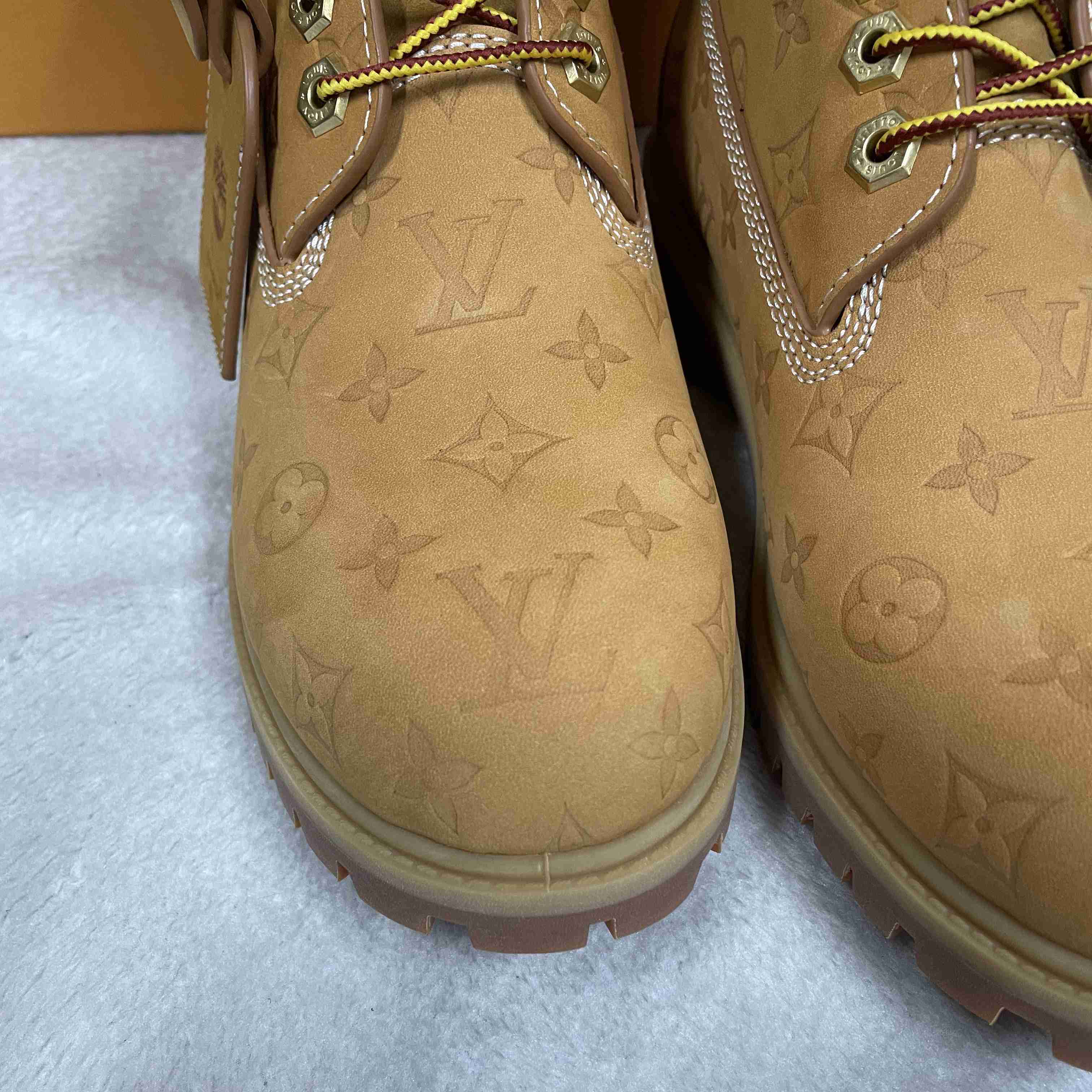 Louis Vuitton Timberland  Ankle Boot - EUR FASHION
