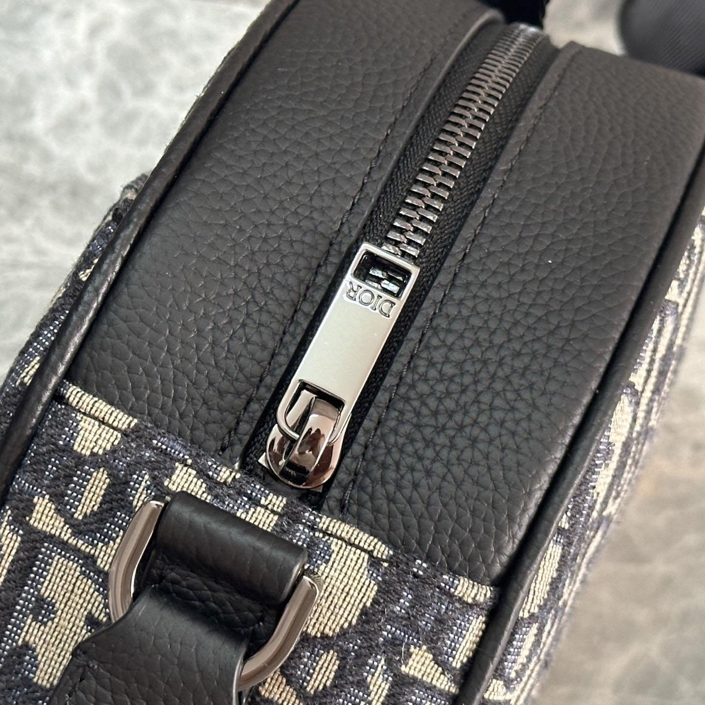 Dior Baby Ball Bag  - EUR FASHION