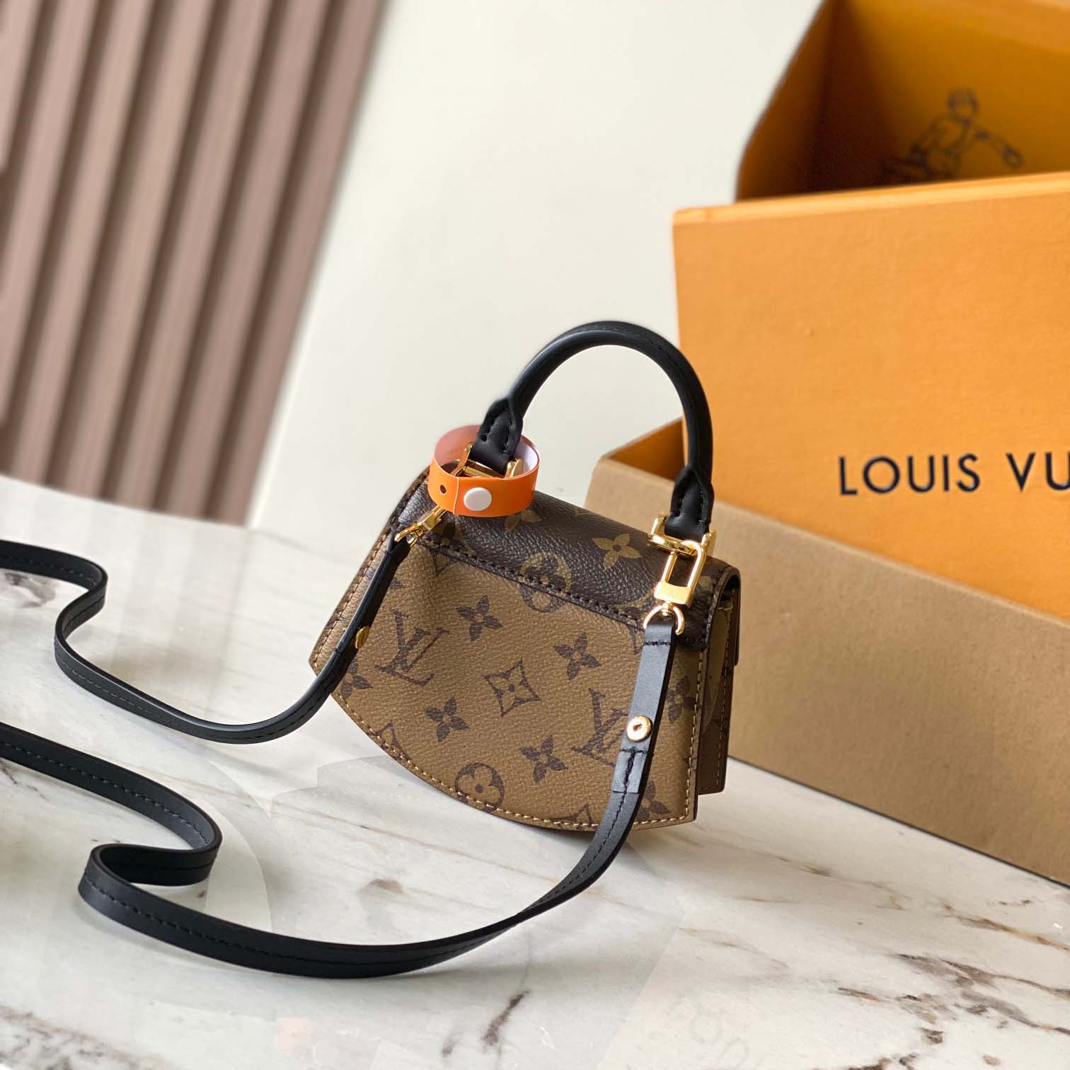 Louis Vuitton Tilsitt Handbag   M83473 - EUR FASHION