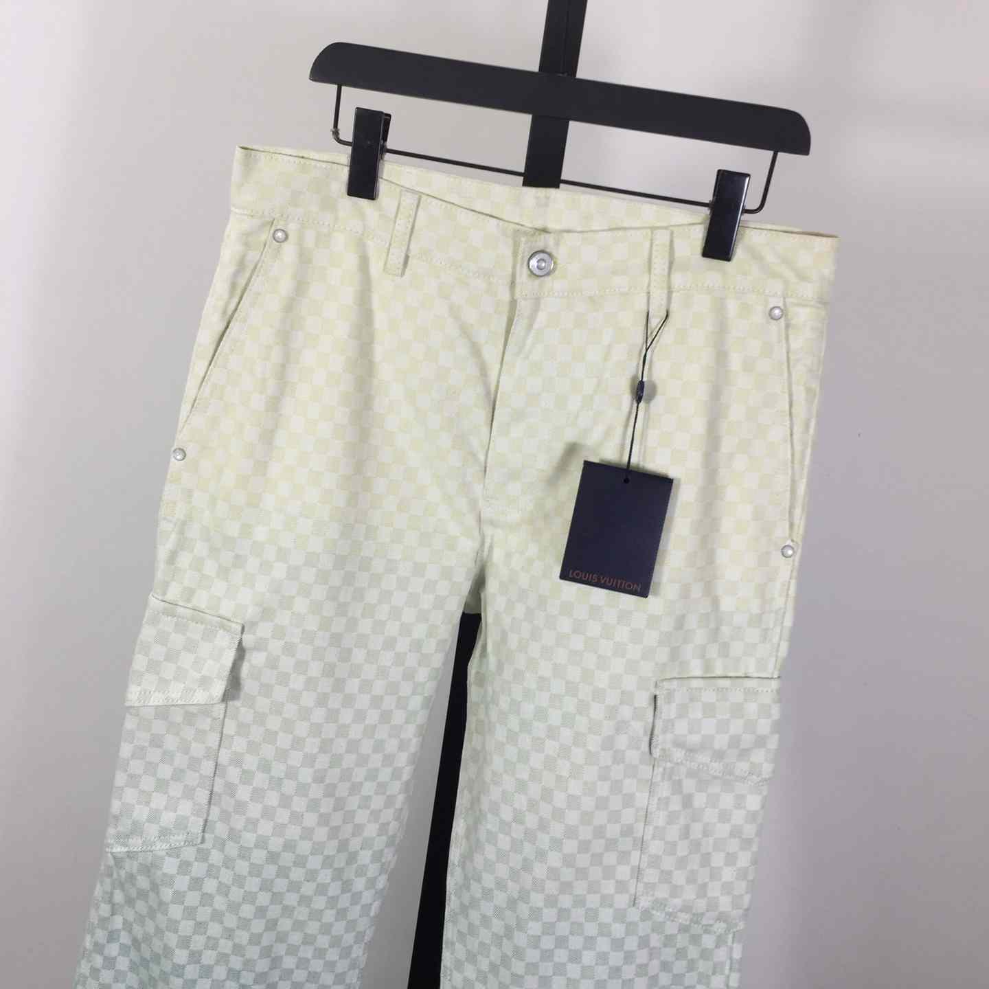 Louis Vuitton Damier Gradient Jacquard Denim Cargo Pants   1AGTHJ - EUR FASHION