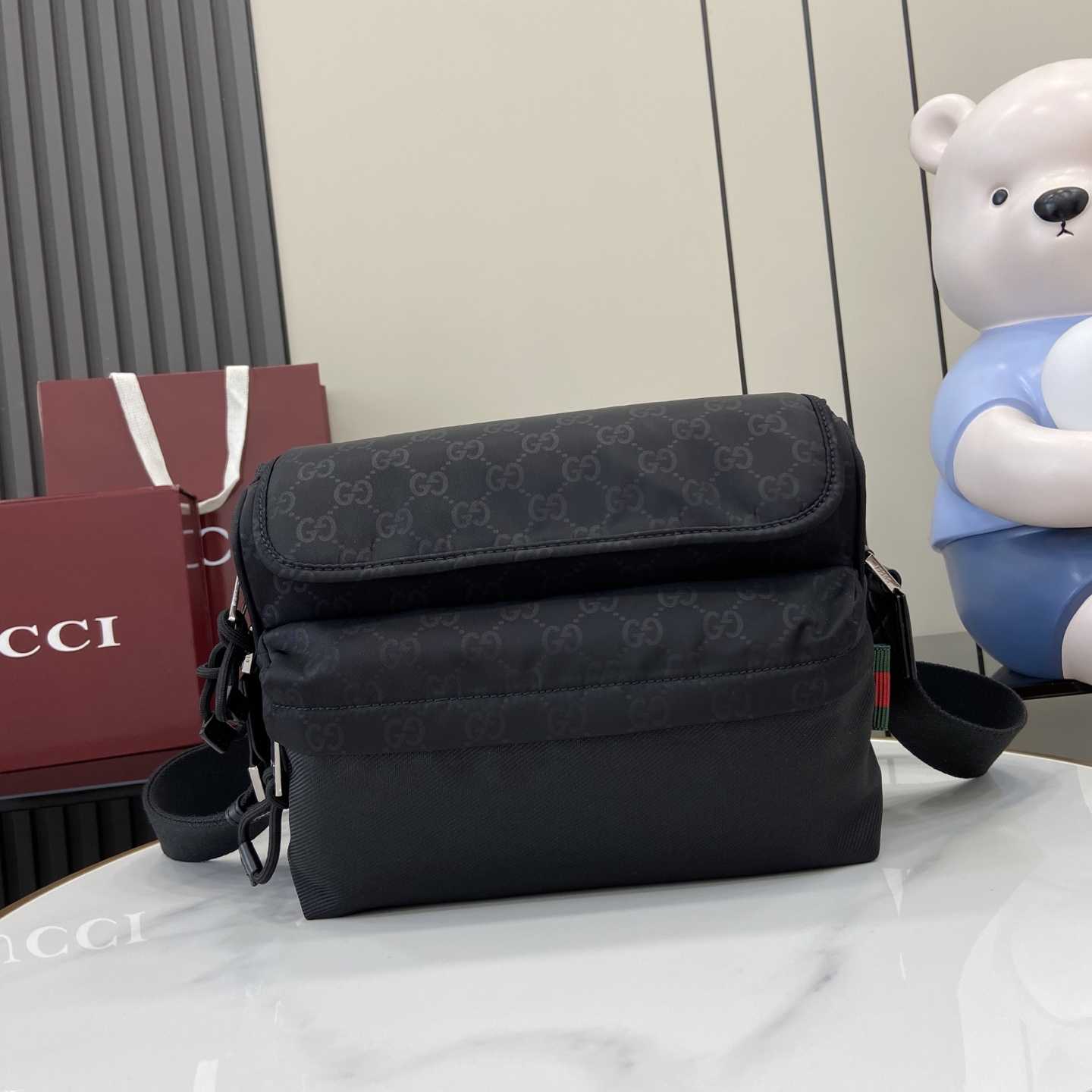 Gucci Nexus Medium Crossbody Bag - EUR FASHION