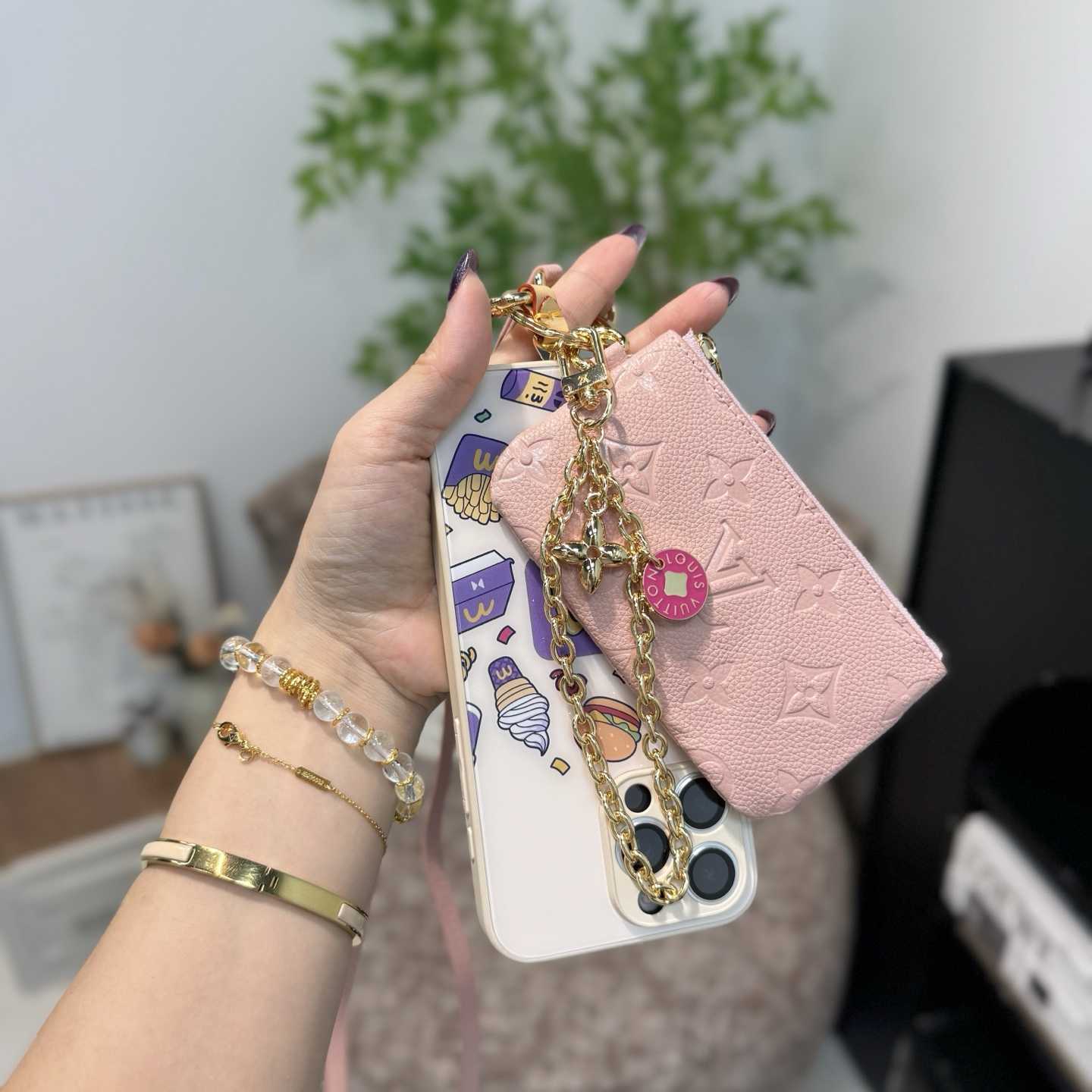 Louis Vuitton Monogram Phone Holder   - EUR FASHION