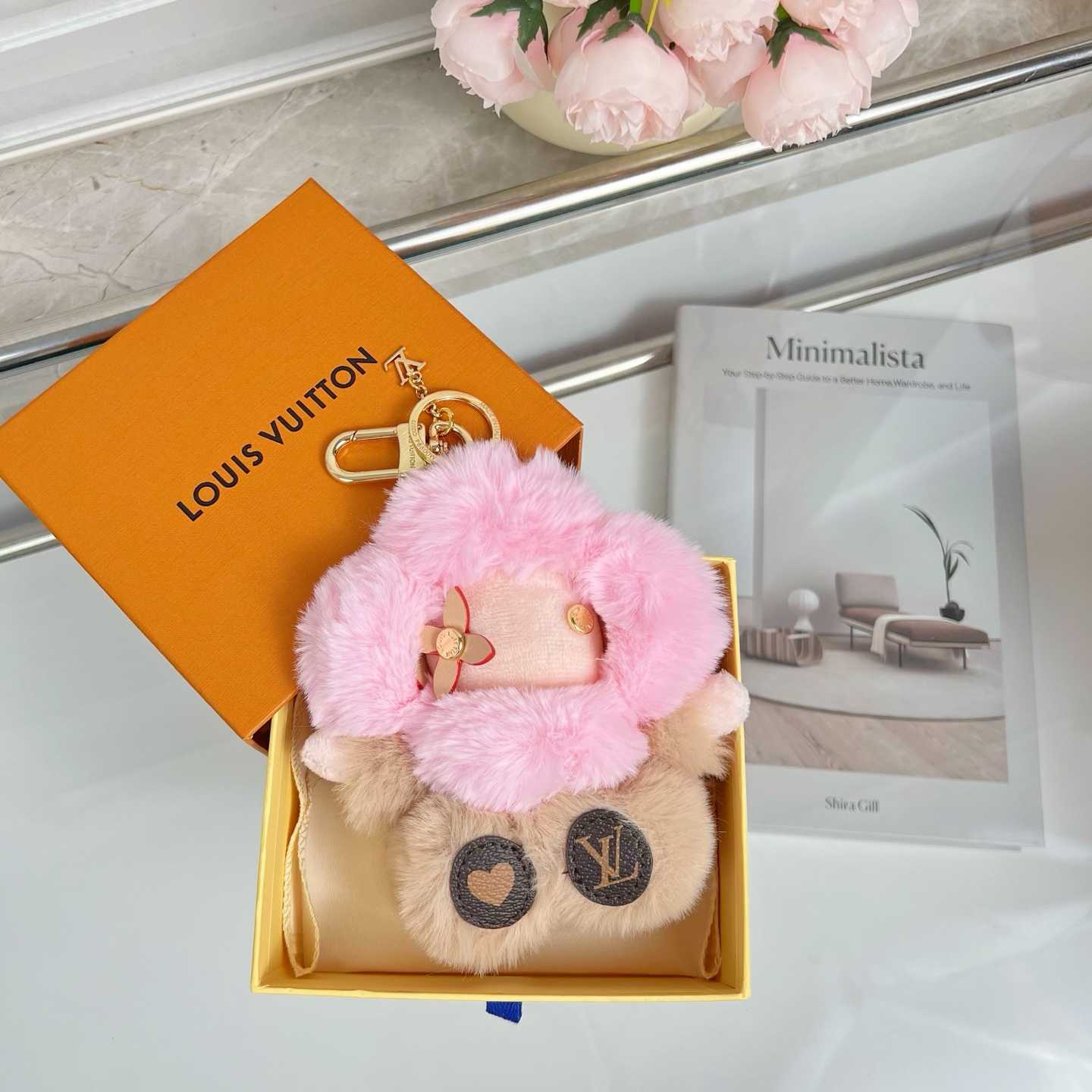 Louis Vuitton Vivienne Fashionista Bag Charm - EUR FASHION