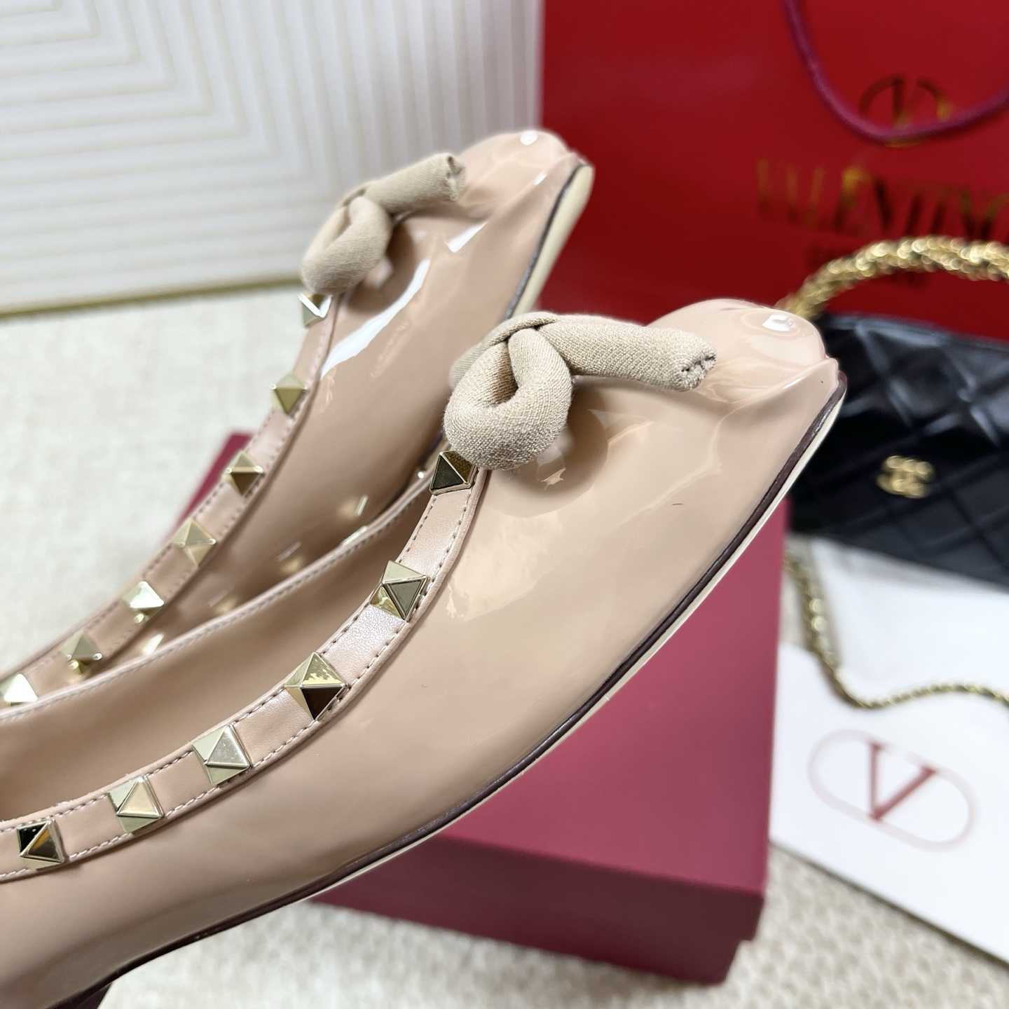 Valenti Rockstud Patent Leather Ballerina - EUR FASHION