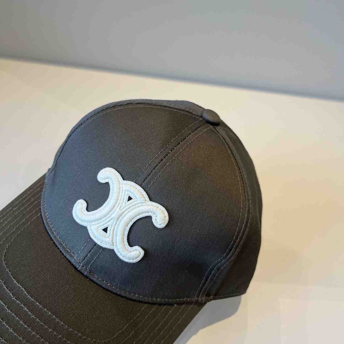 Celine Cap - EUR FASHION