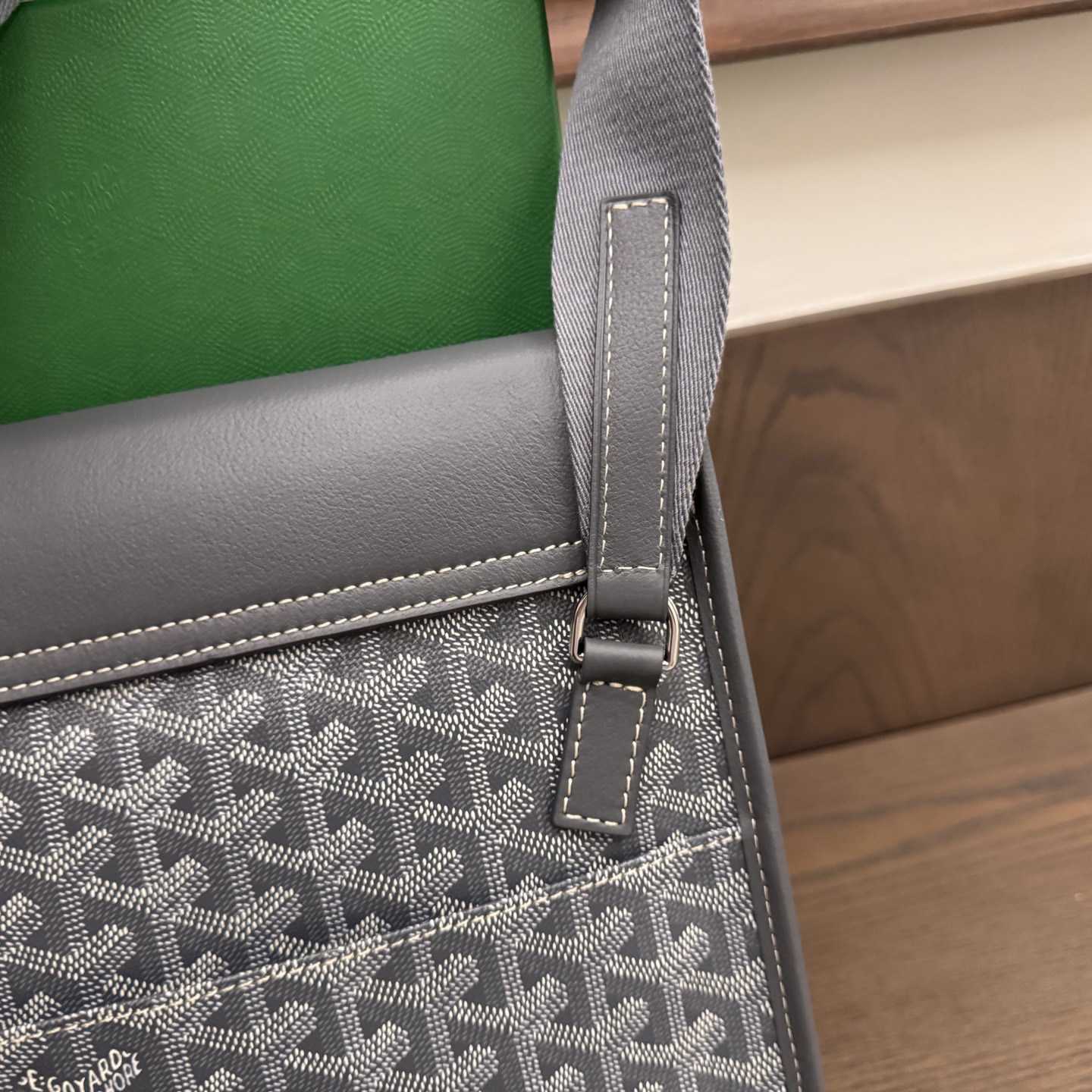 Goyard Coursier Messenger Bag - EUR FASHION