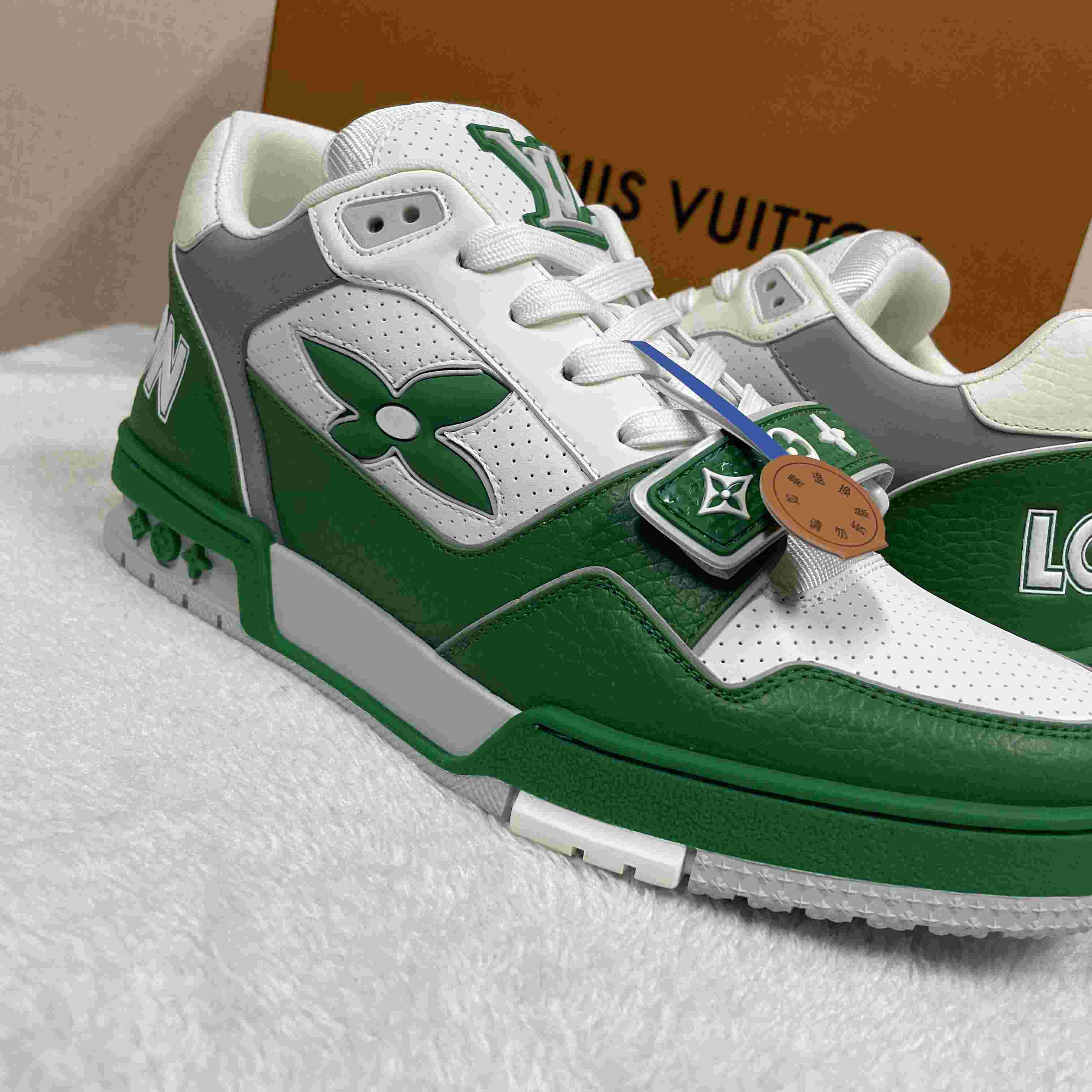 LV Trainer Sneaker 1AHTCZ  - EUR FASHION